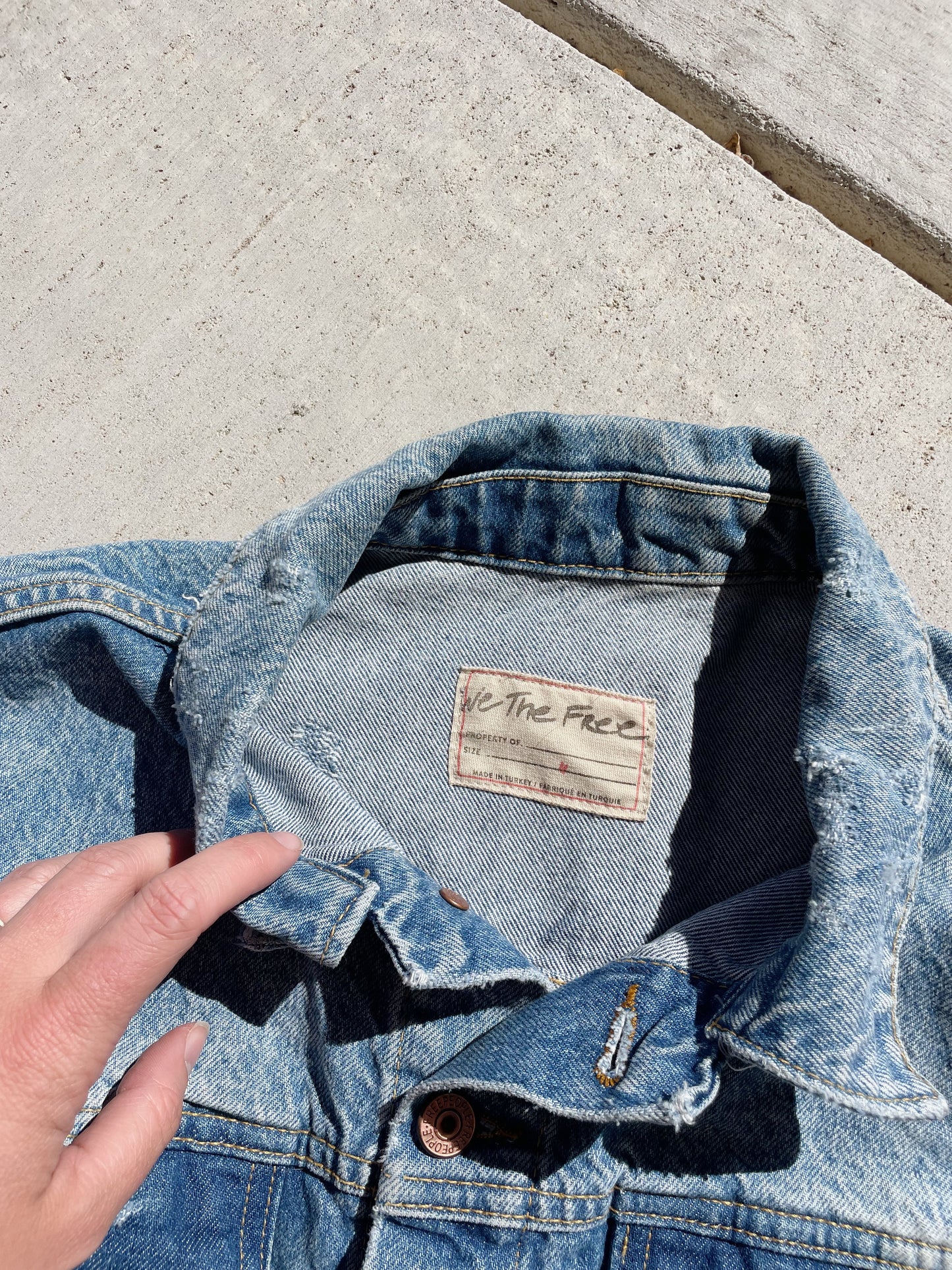Free People Cropped Denim Jacket (M)