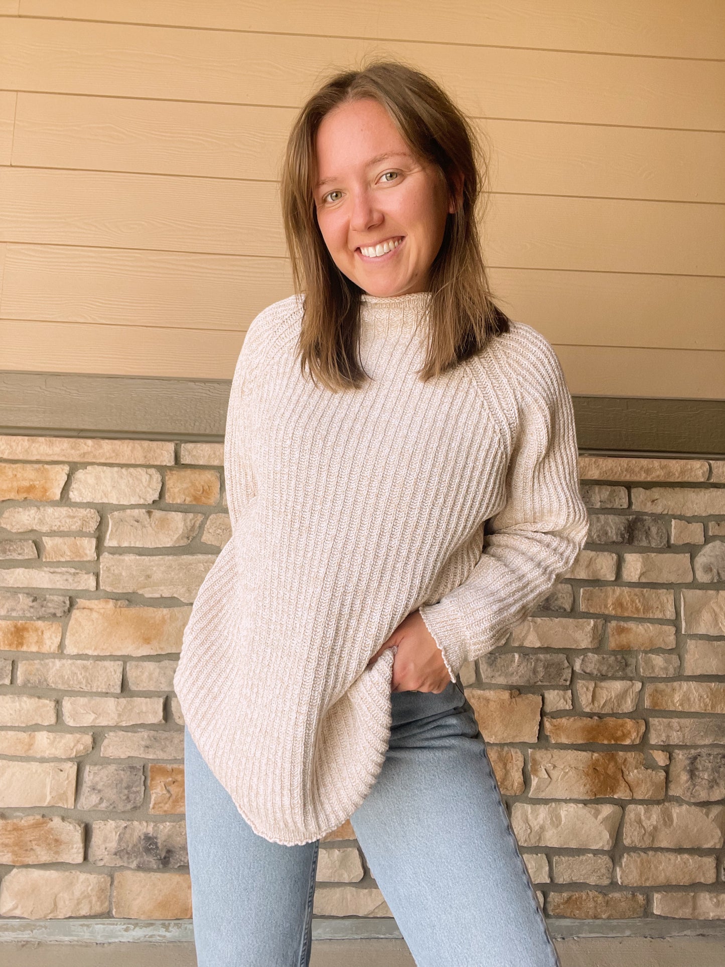 Vintage Eddie Bauer Oatmeal Knit Sweater (M/L)