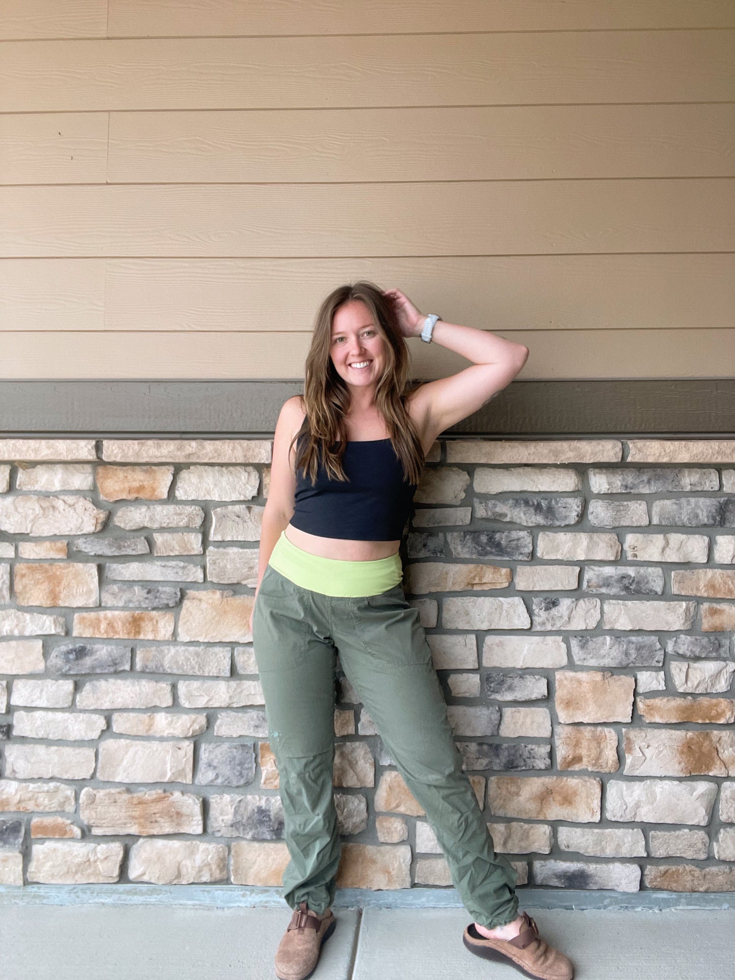 Arc'teryx Hiking Pants (Women's 6)