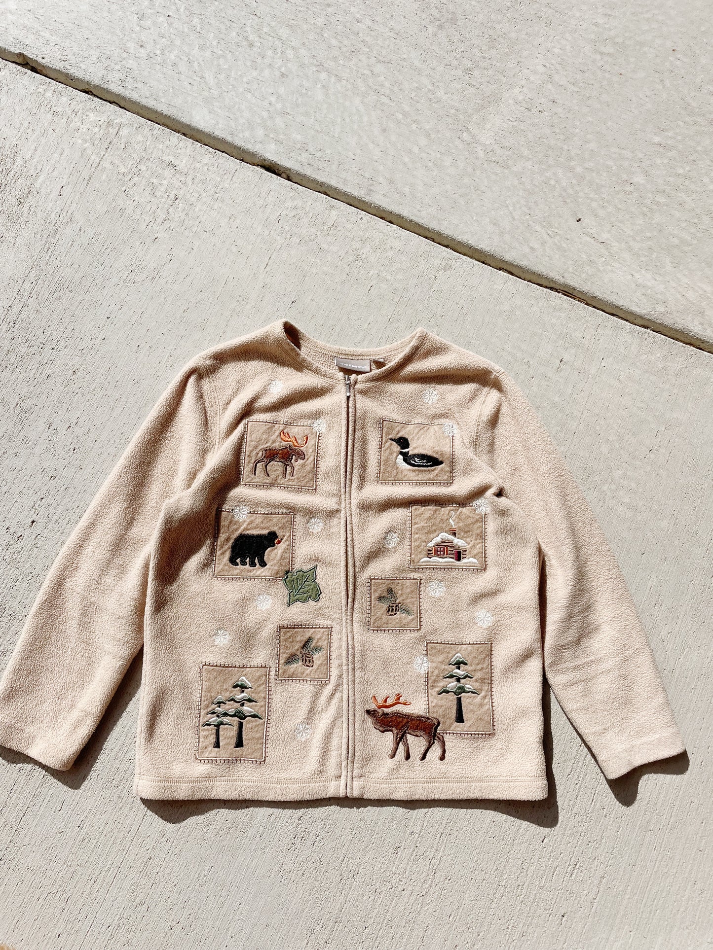 Vintage Cabin Animals Fleece (S/M)