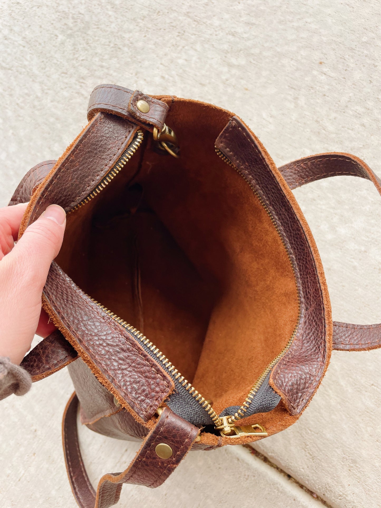 Portland Leather Cross Body Bag