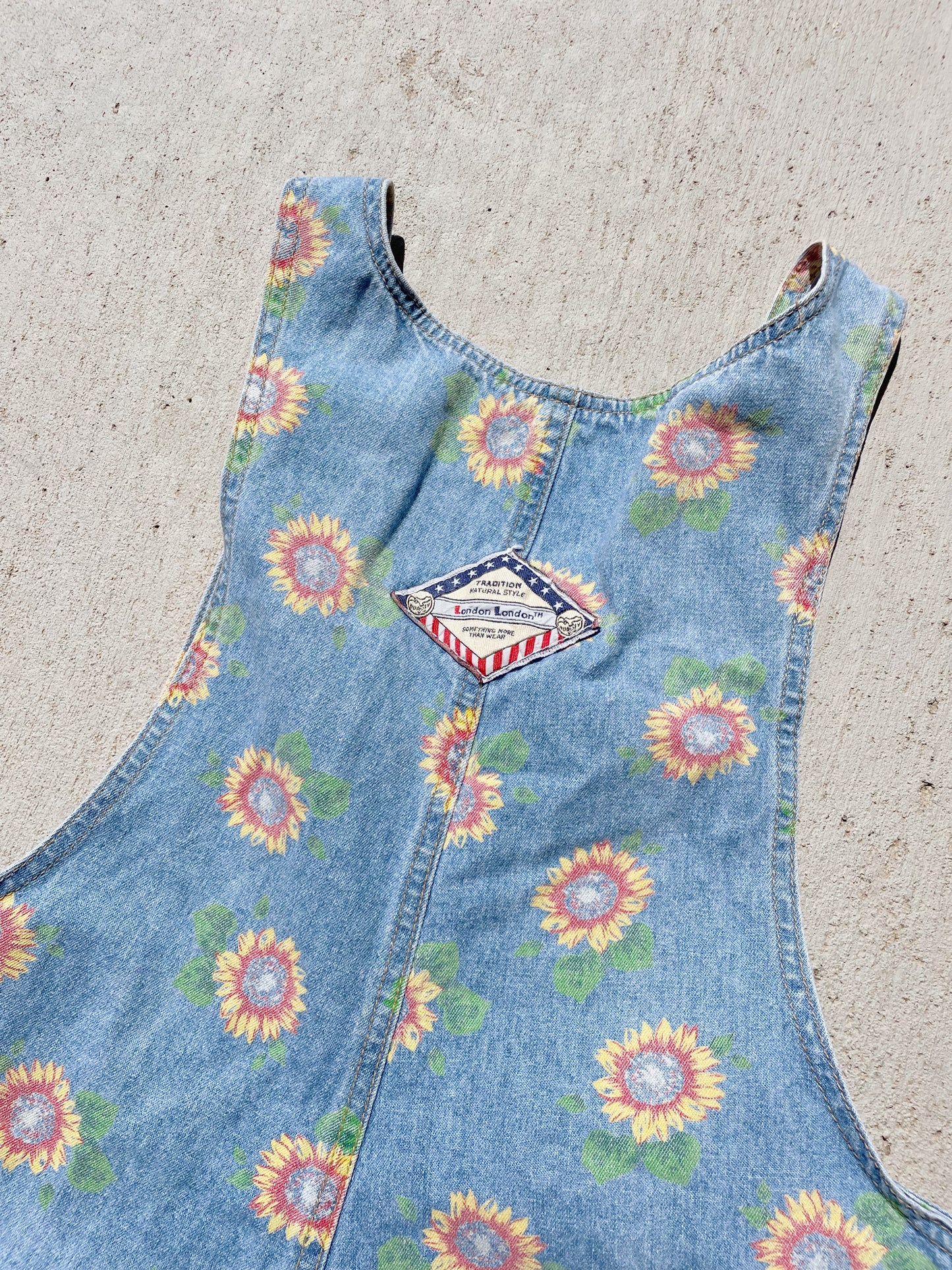 Vintage Sunflower Denim Shortalls (M)