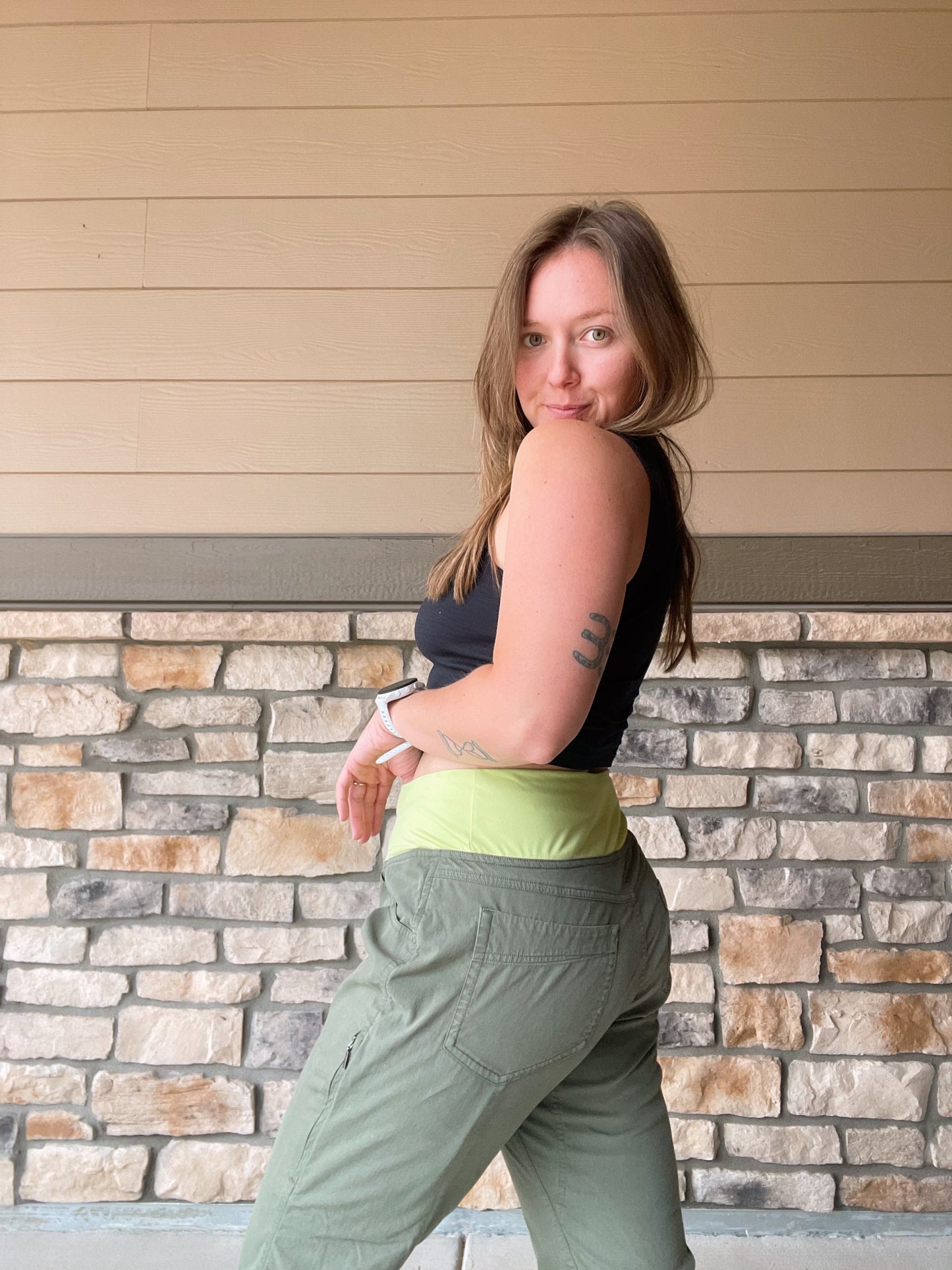 Arc'teryx Hiking Pants (Women's 6)