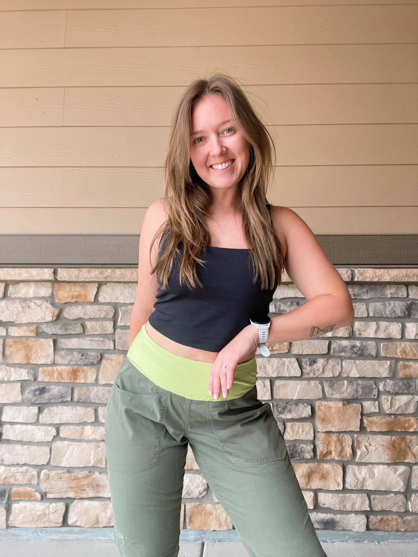 Arc'teryx Hiking Pants (Women's 6)