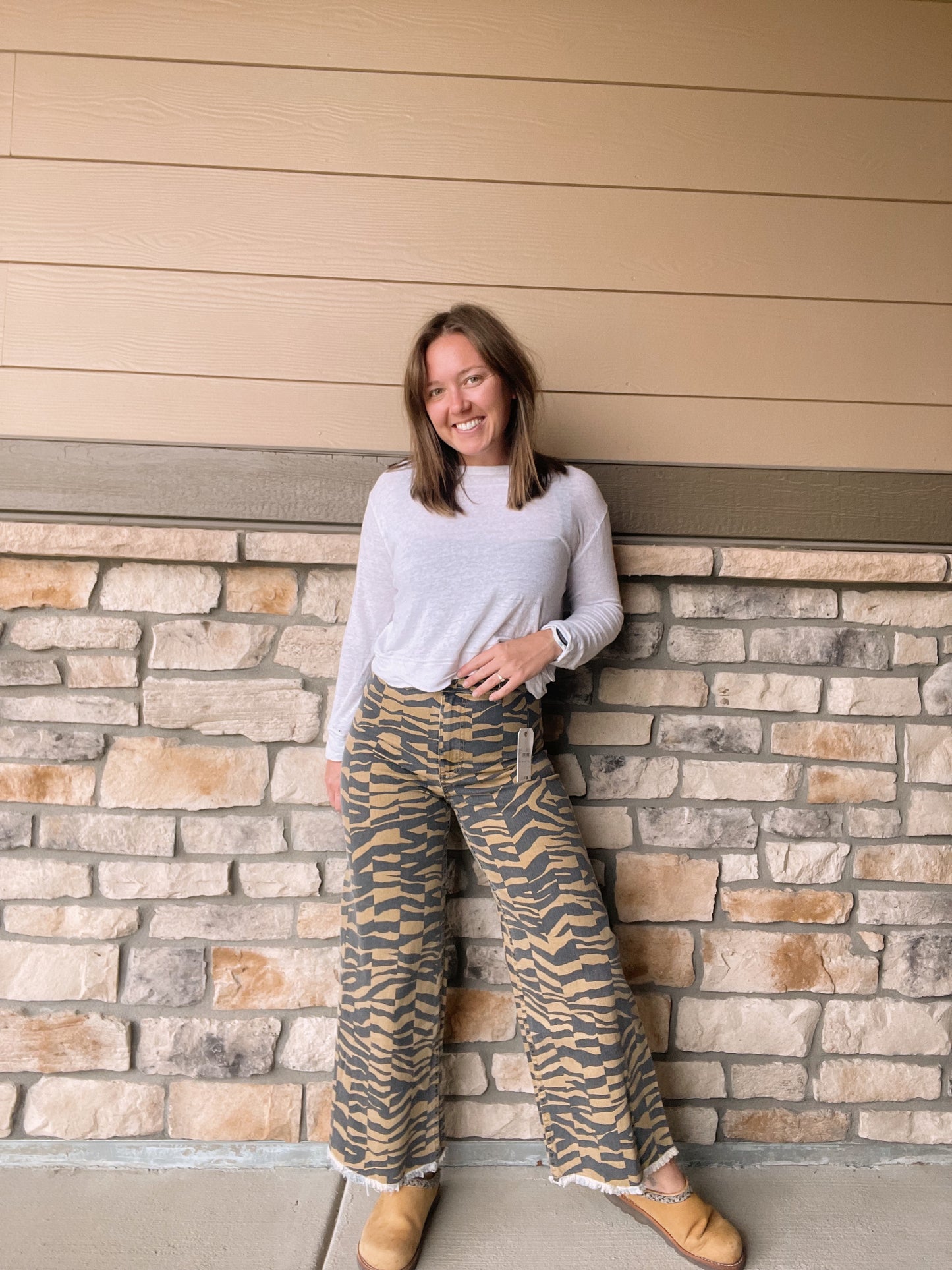 Billabong Cheetah Print Pants - NEW (27)