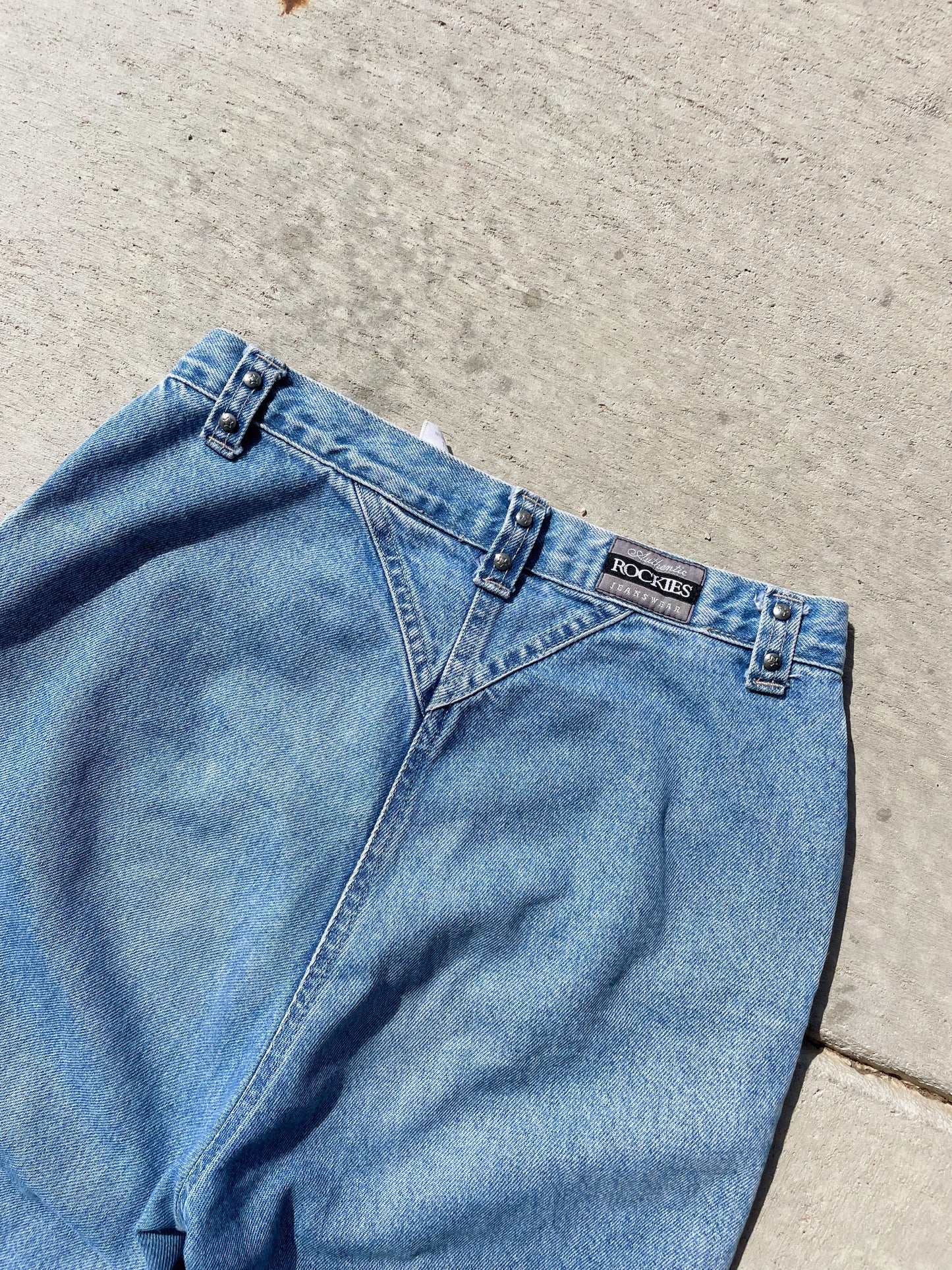 Vintage Raw Hem Rockies Jeans (27)