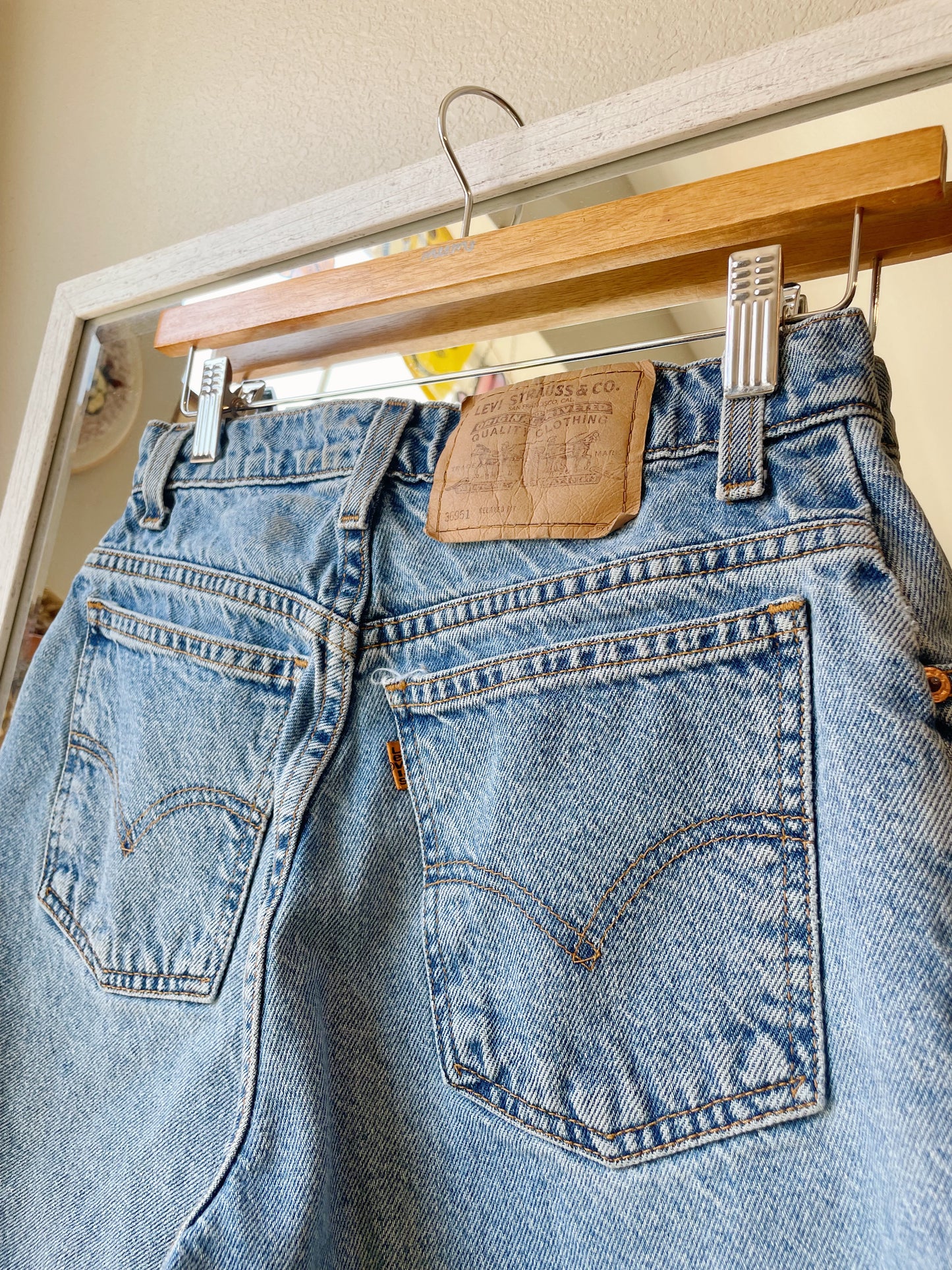 Vintage 1990s Levi's Orange Tab Jorts (26)