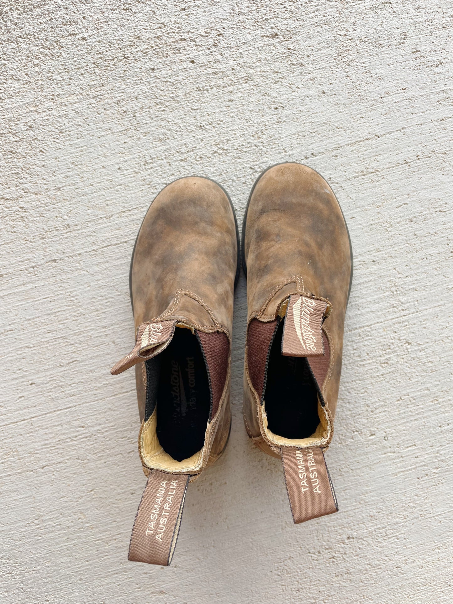 Blundstone Boots (Women's 6.5)