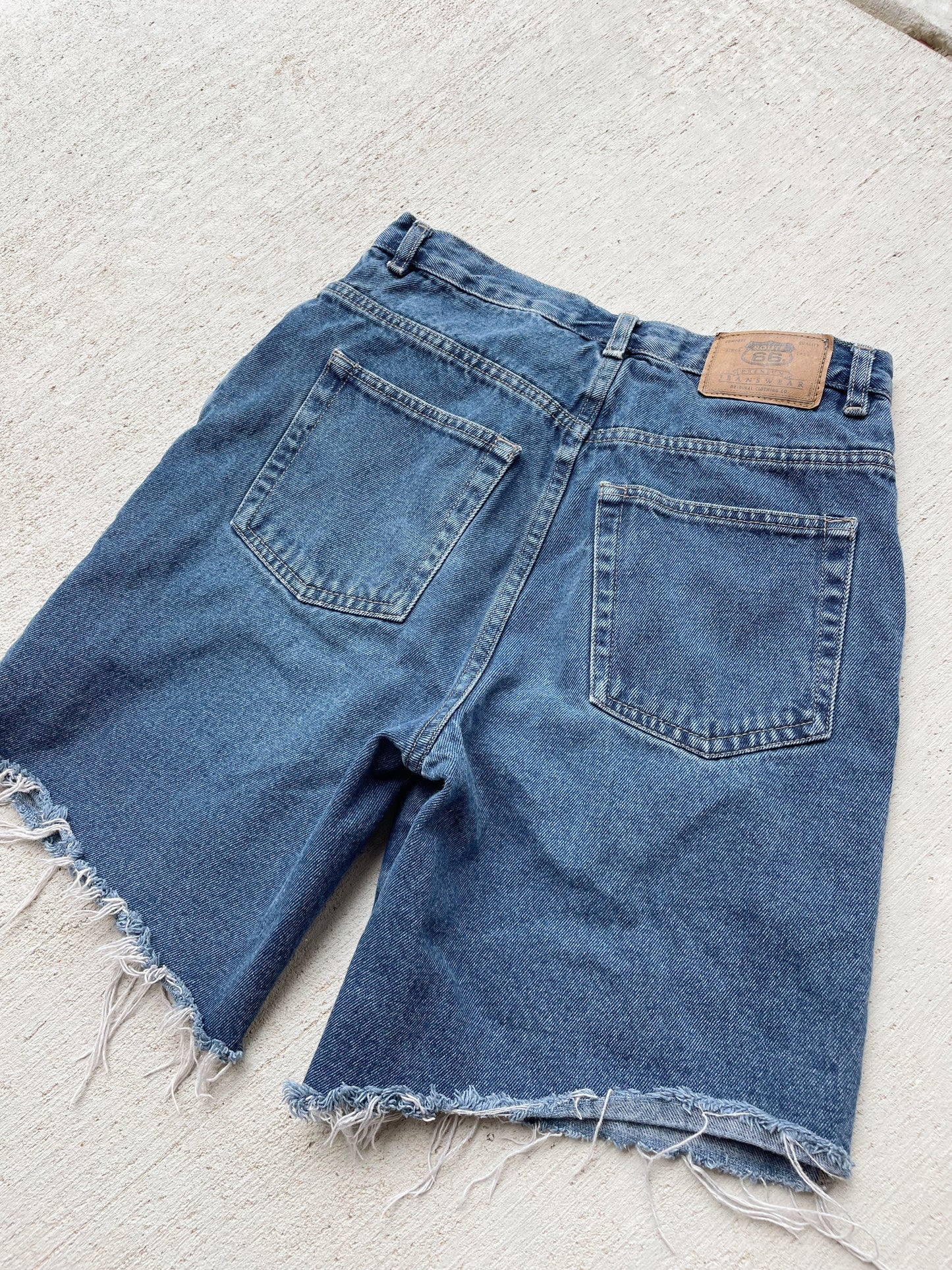 Vintage Dark Wash Jorts (29)