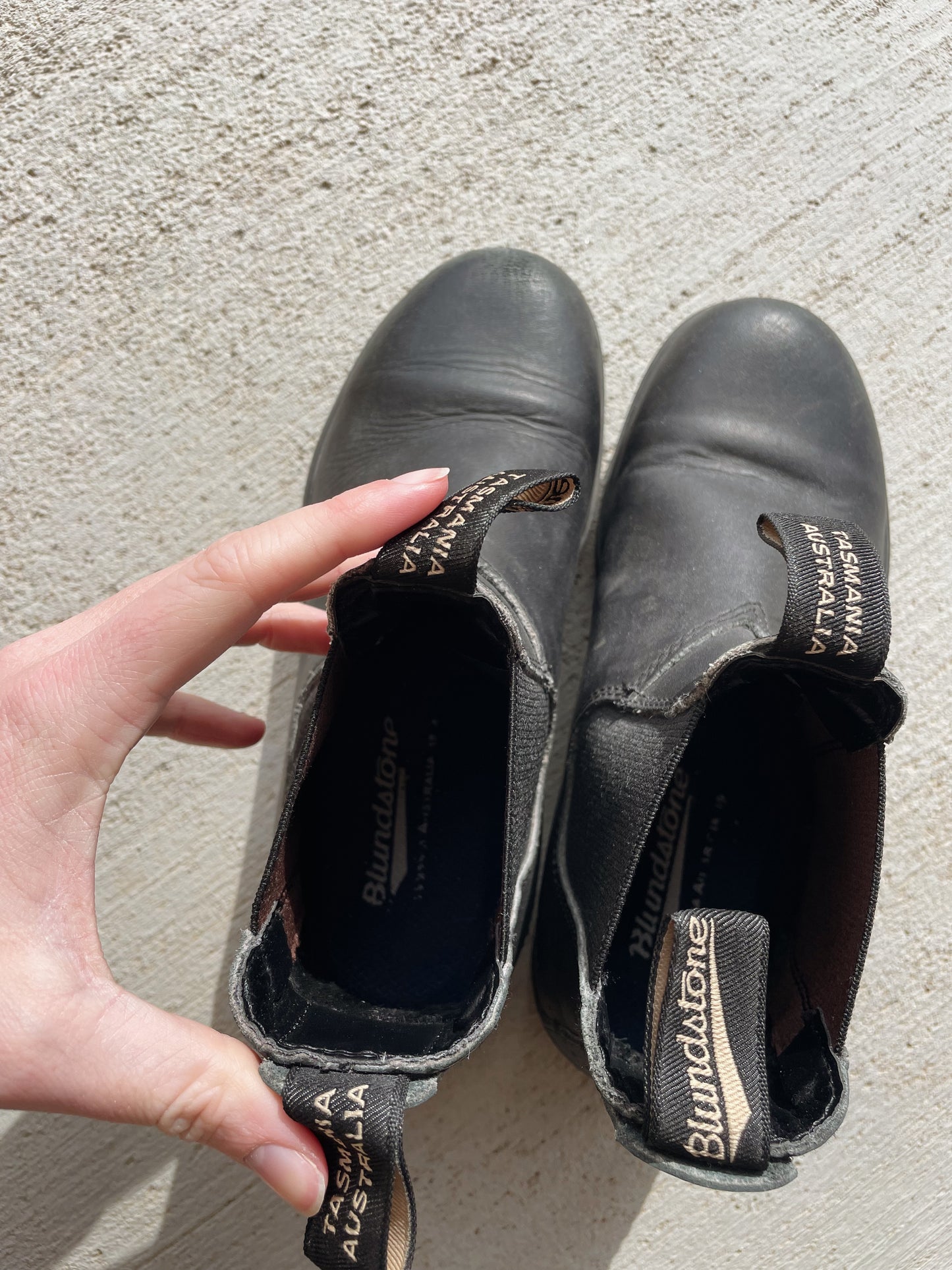 Blundstone Chelsea Boots (Women's 7)