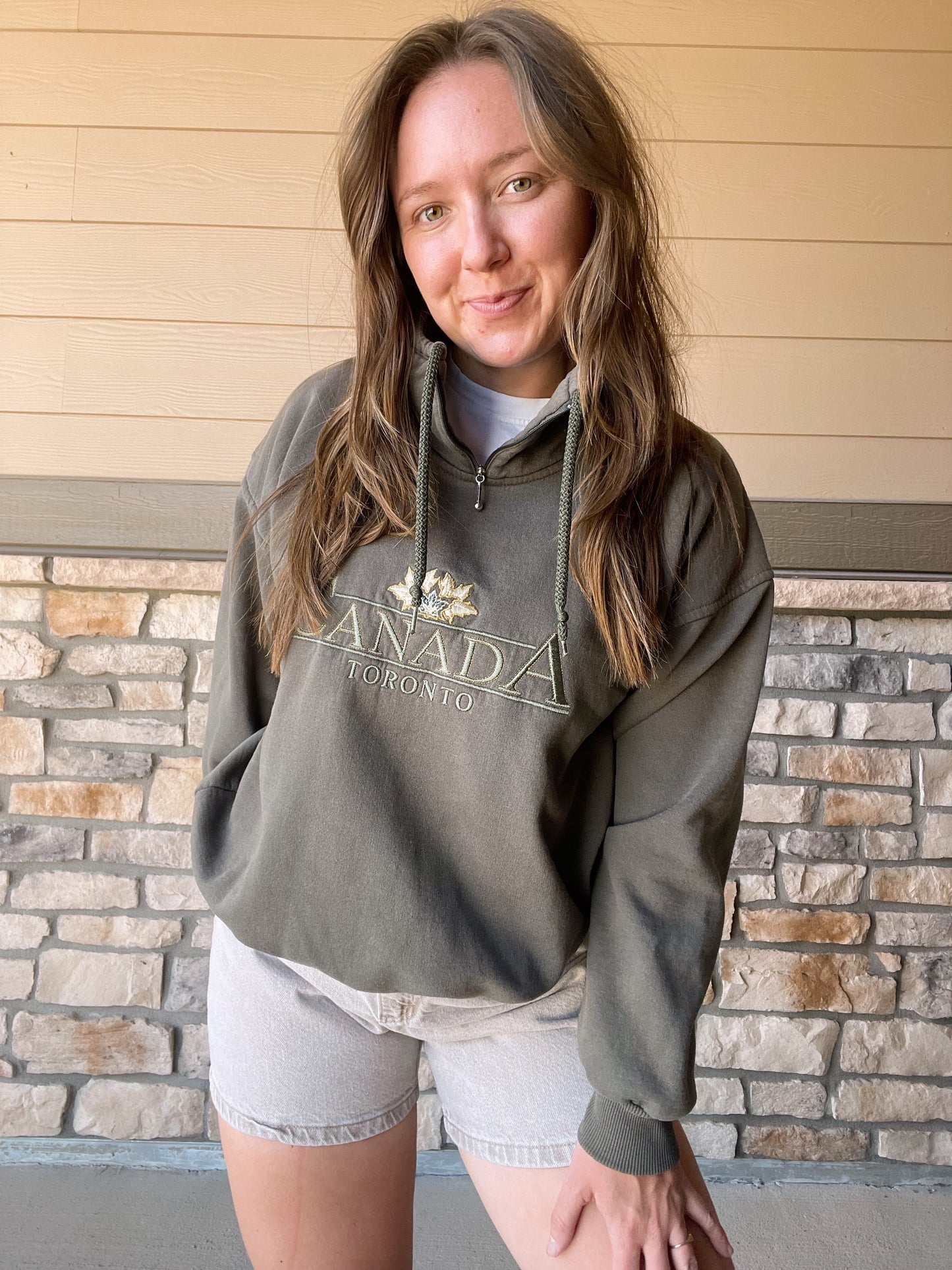 Vintage Canada Sweatshirt (S)