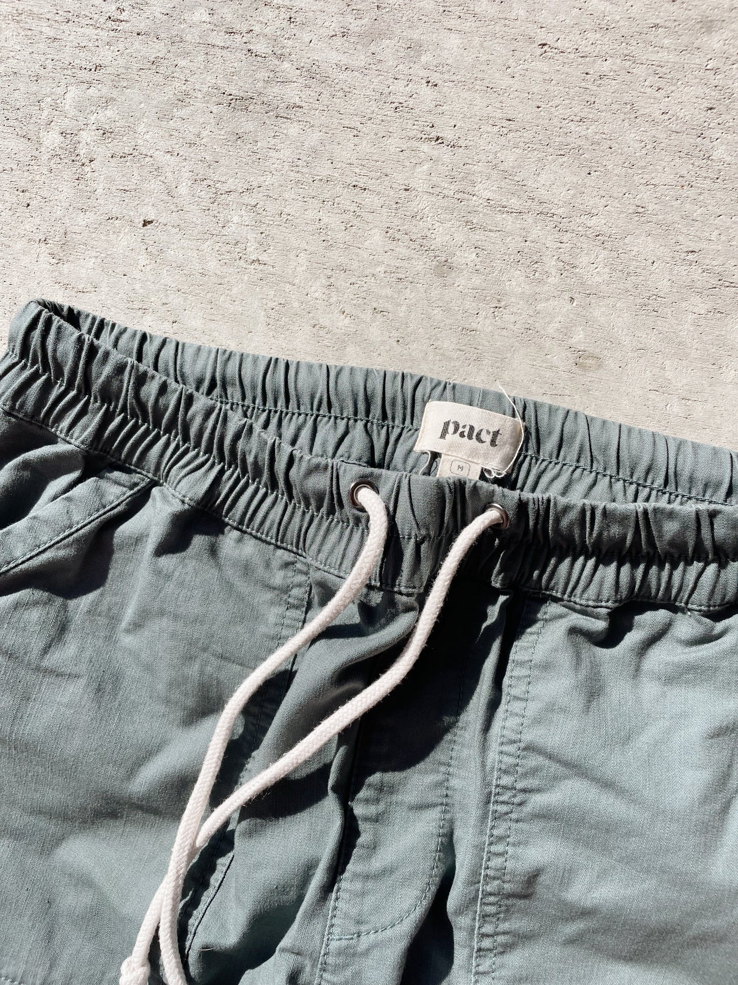 Pact Organic Pants (M)