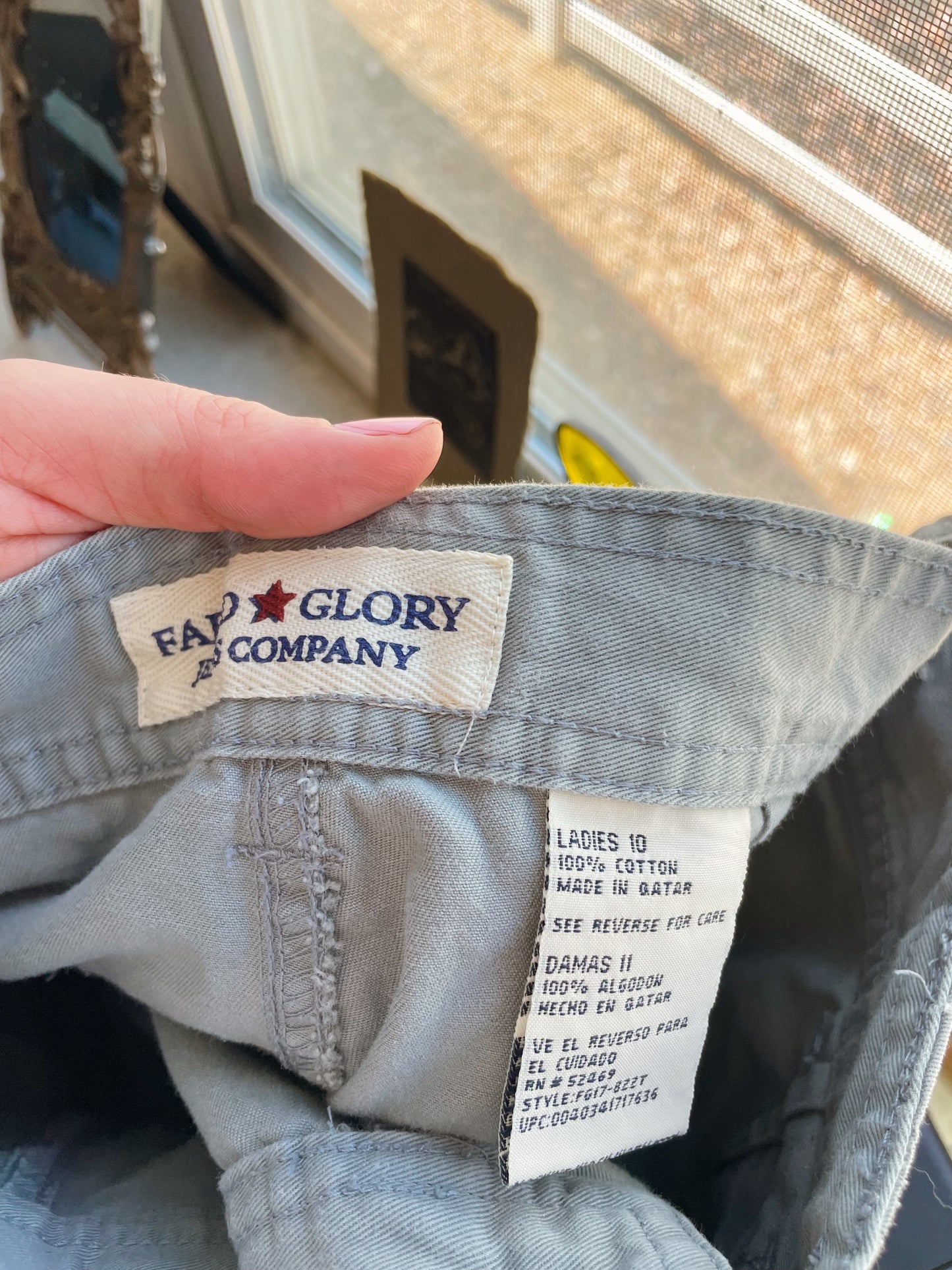 Vintage Faded Glory Carpenter Shorts (28)