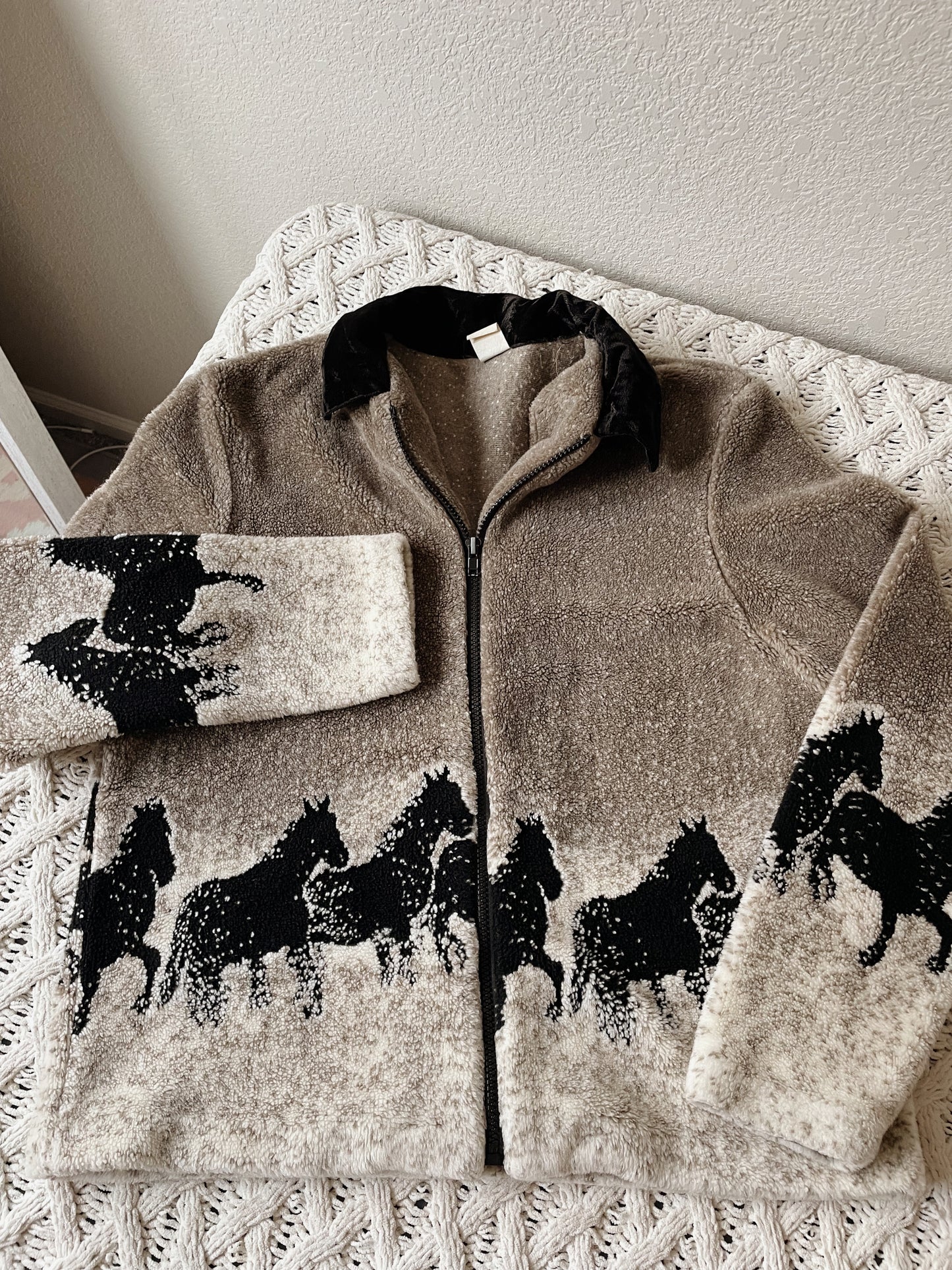 Vintage Zip Up Horse Fleece (Women's M)