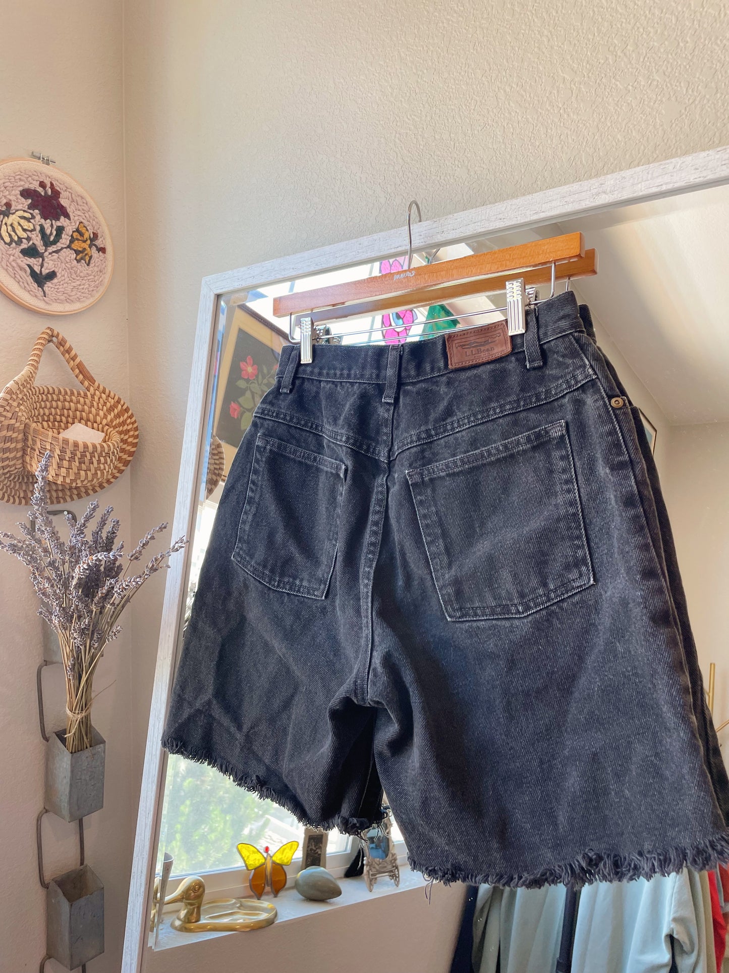 Vintage LL Bean Black Jean Shorts (27)
