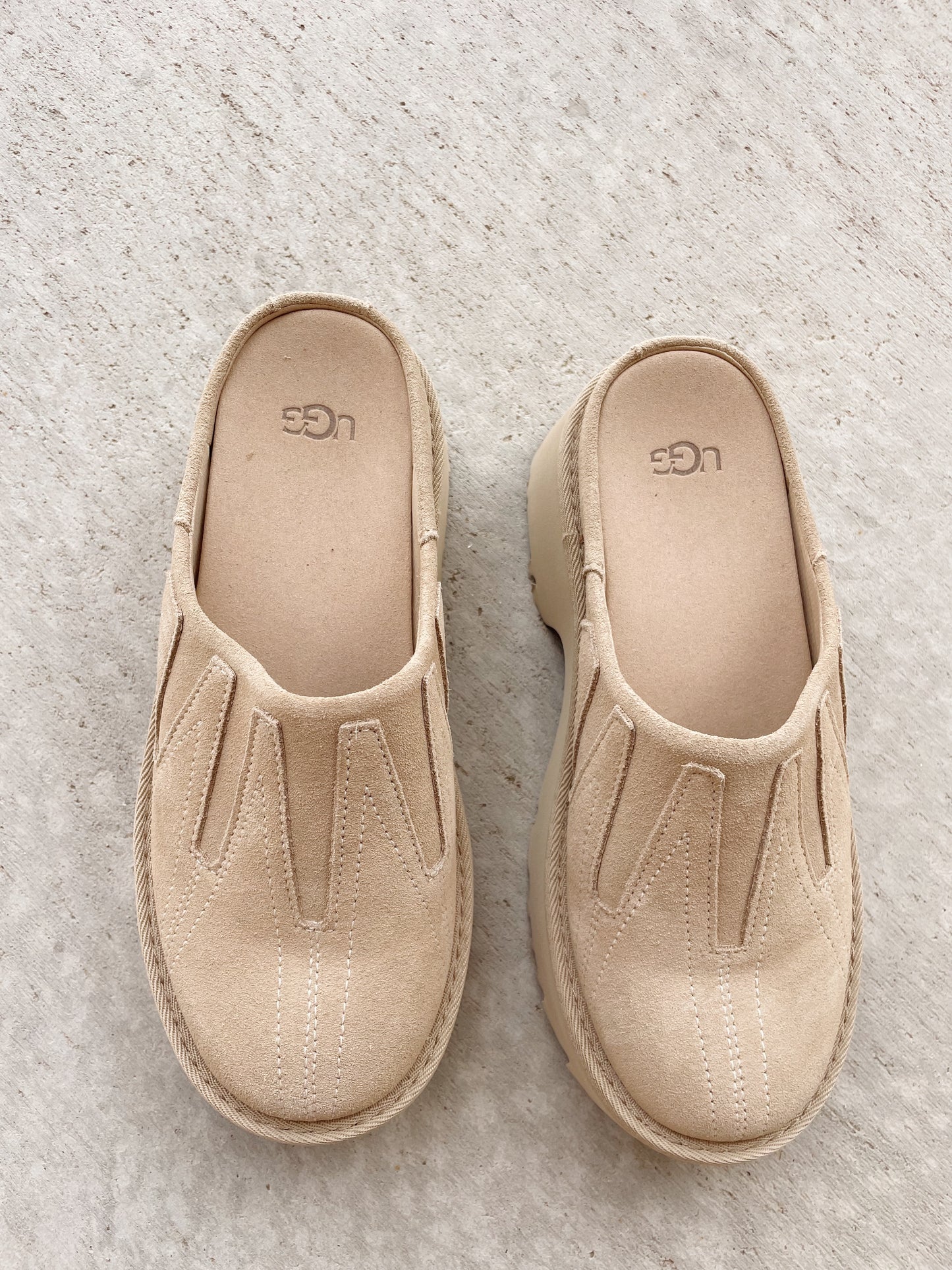 UGG New Heights Sunwave Clog - NEW (Womens 7)