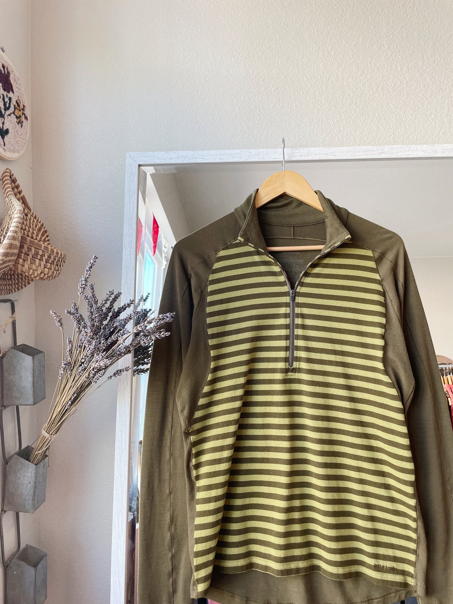 Patagonia Merino Wool Blend Long Sleeve (Men's M)