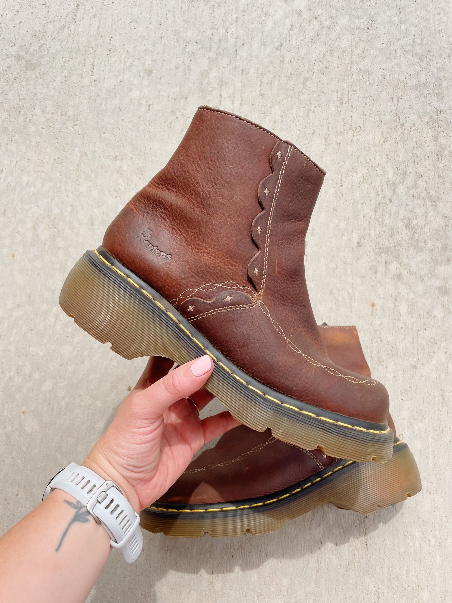 Vintage Doc Marten Brown Leather Boots (Women's 8)