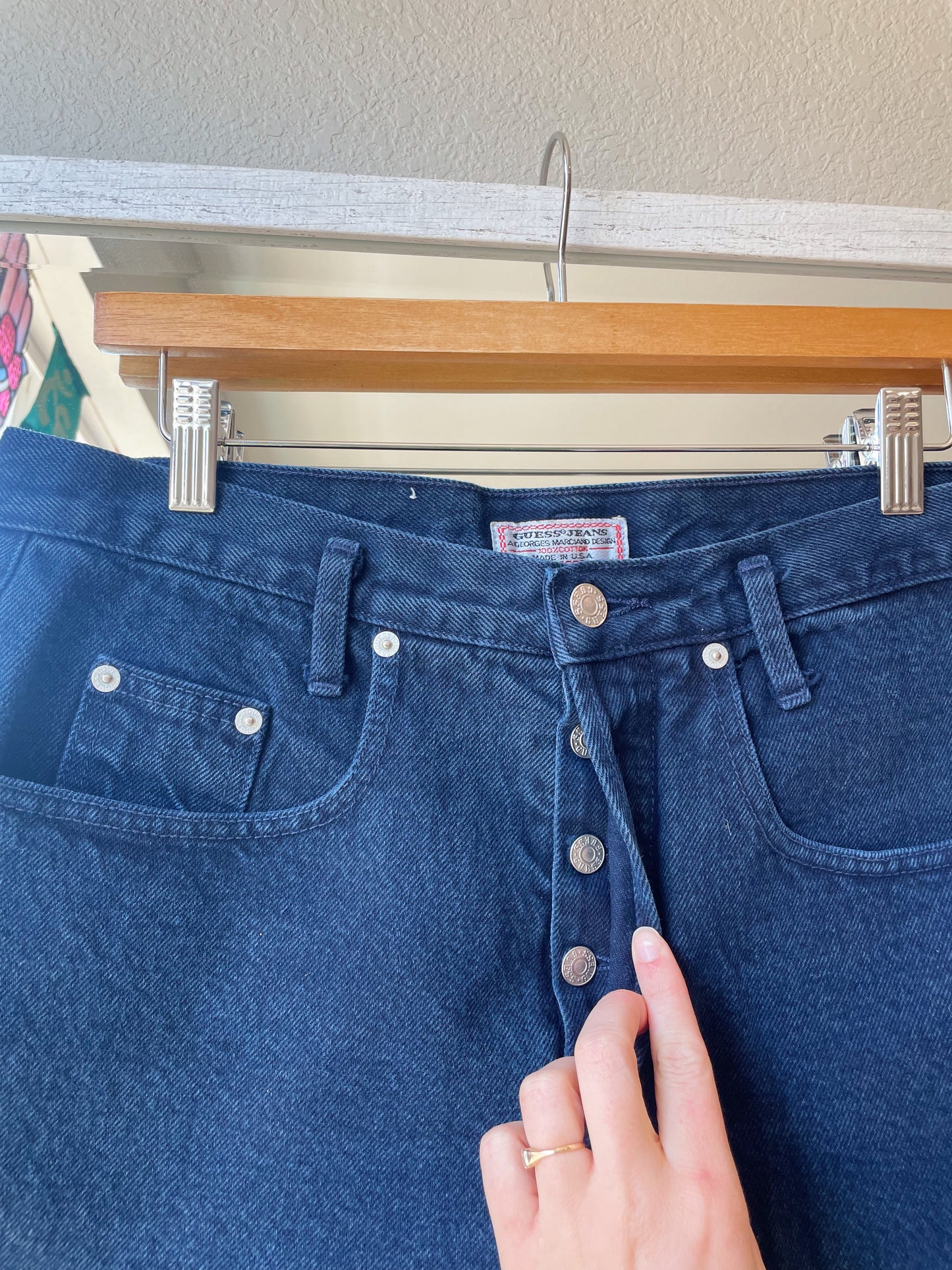 Vintage Guess Dark Wash Jorts (33)