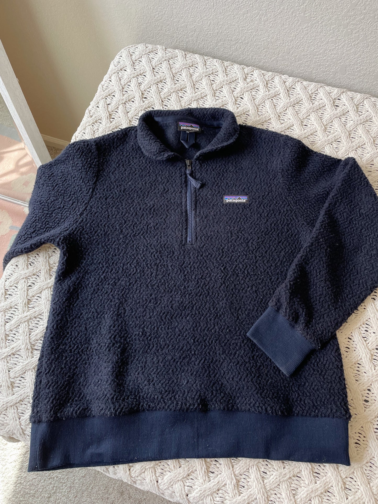 Patagonia Wool Blend Navy 1/4 Zip (M)