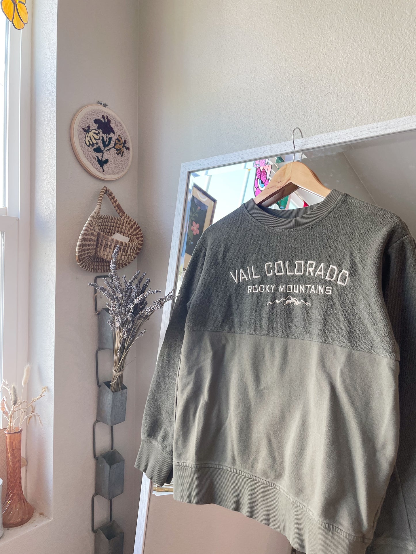 Vintage Vail CO Crew (M)