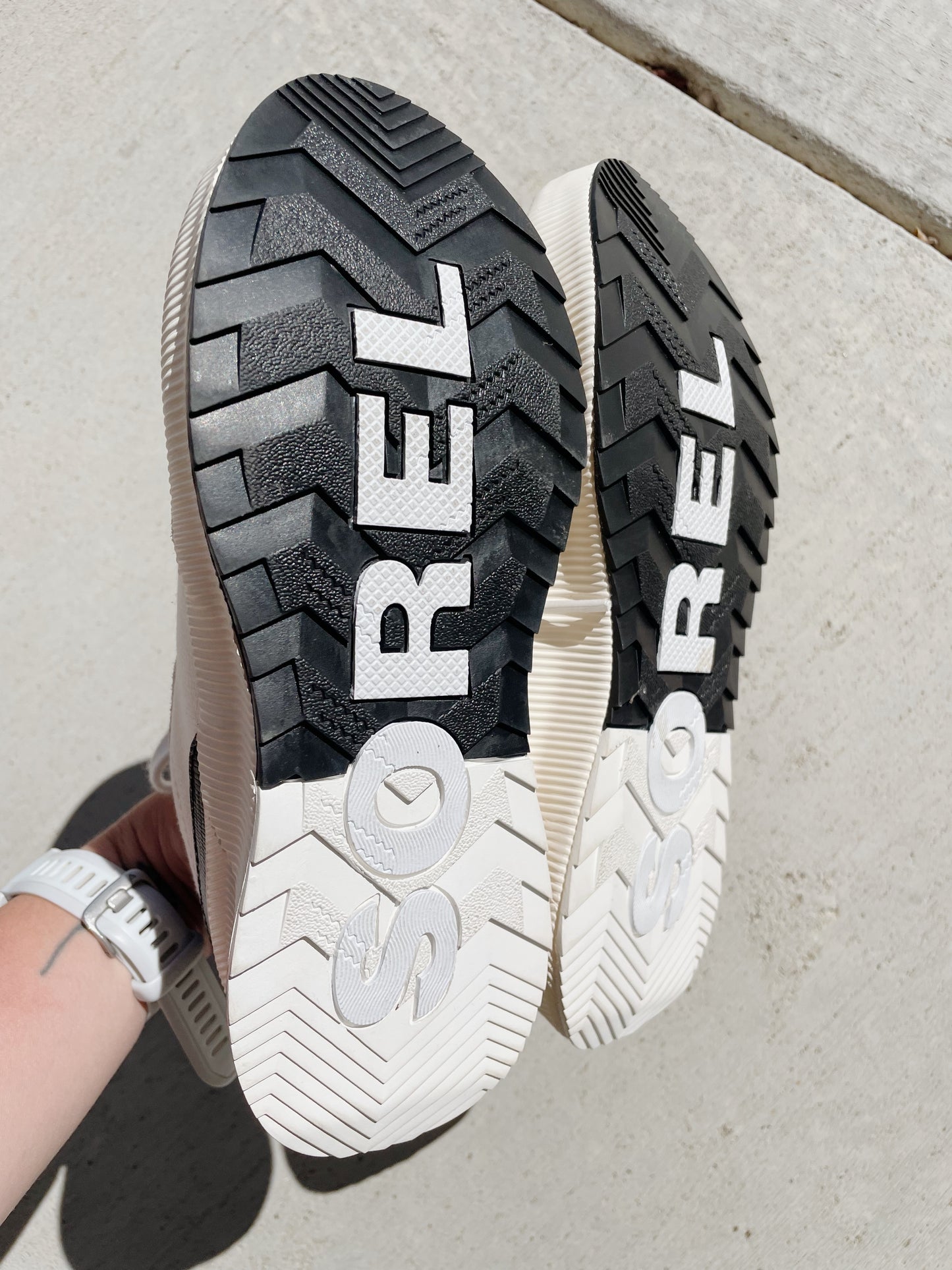 SOREL Cream Canvas Sneakers - NEW (Women's 7.5)