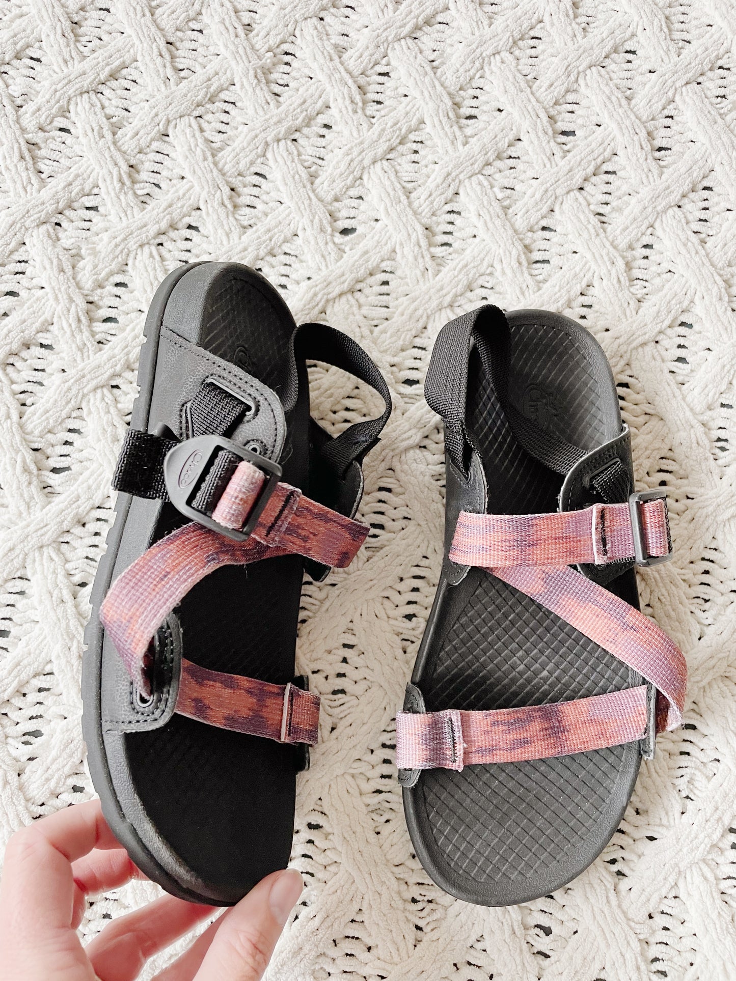 Chaco Sandals (Women's 5.5/6)