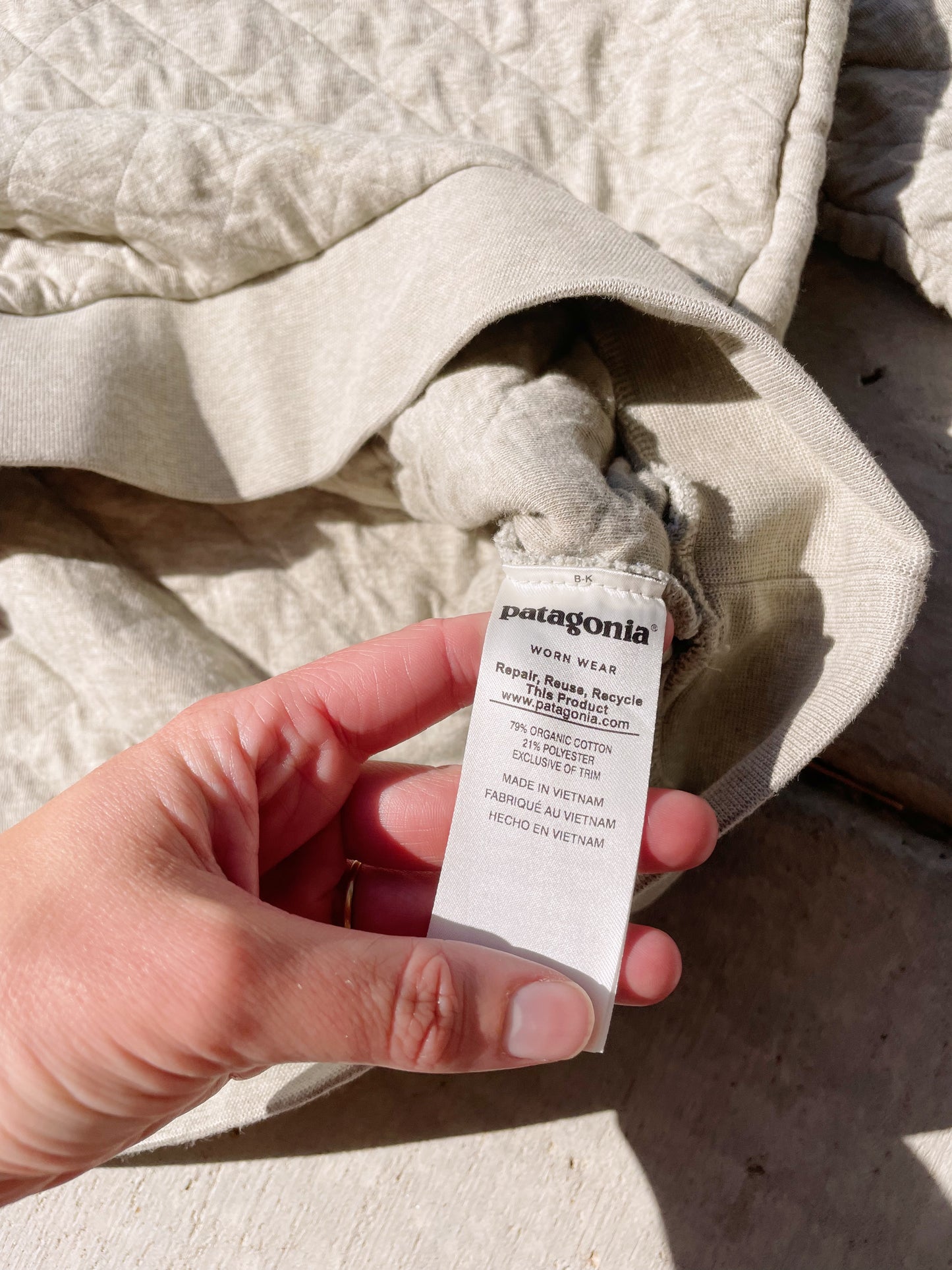 Patagonia Quilted Snap Pullover (L)