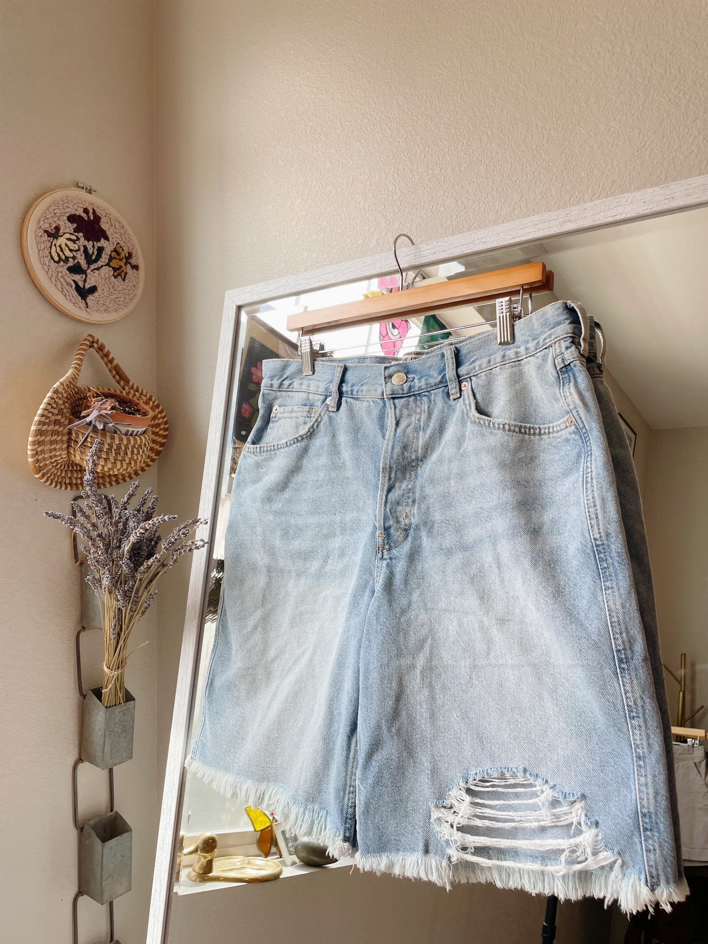 Free People Big Sur Boyfriend Shorts - NEW (30/32)