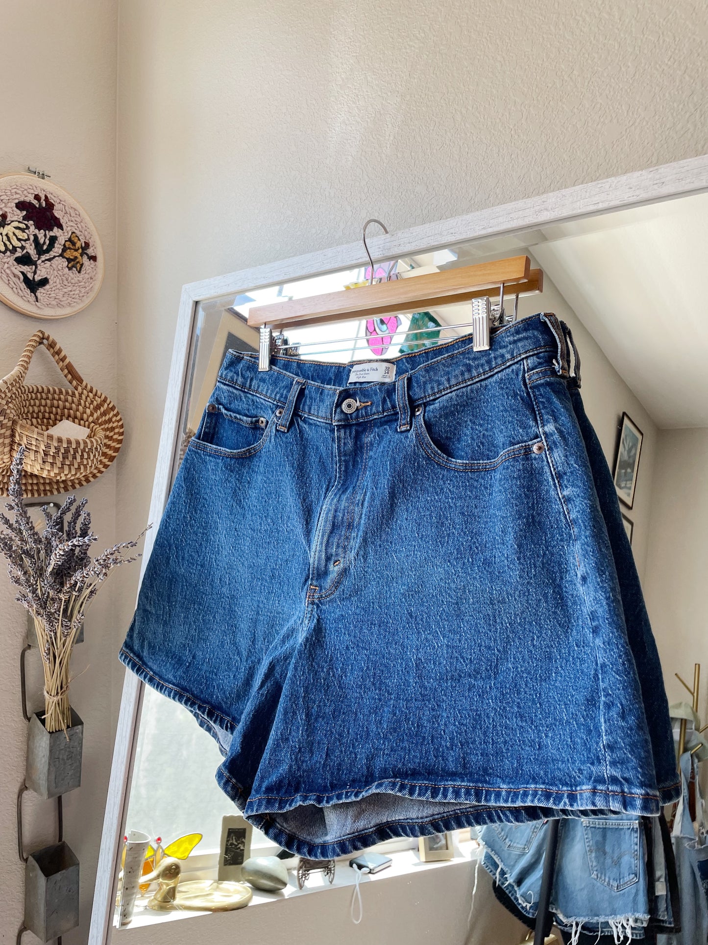 A&F Denim Shorts (33)