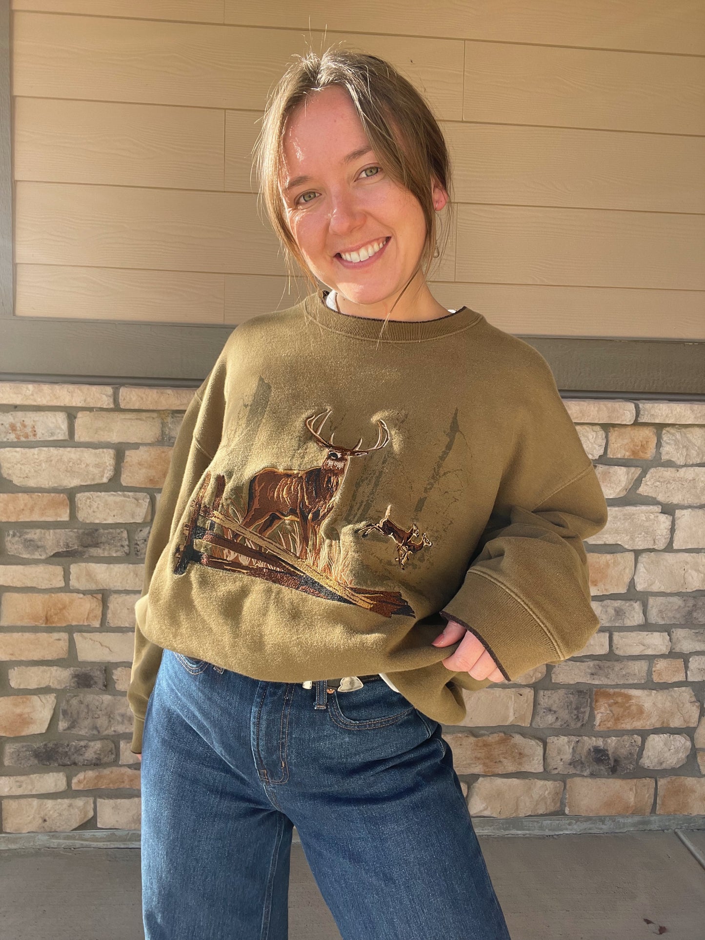 Vintage Embroidered Deer Crew (XL)