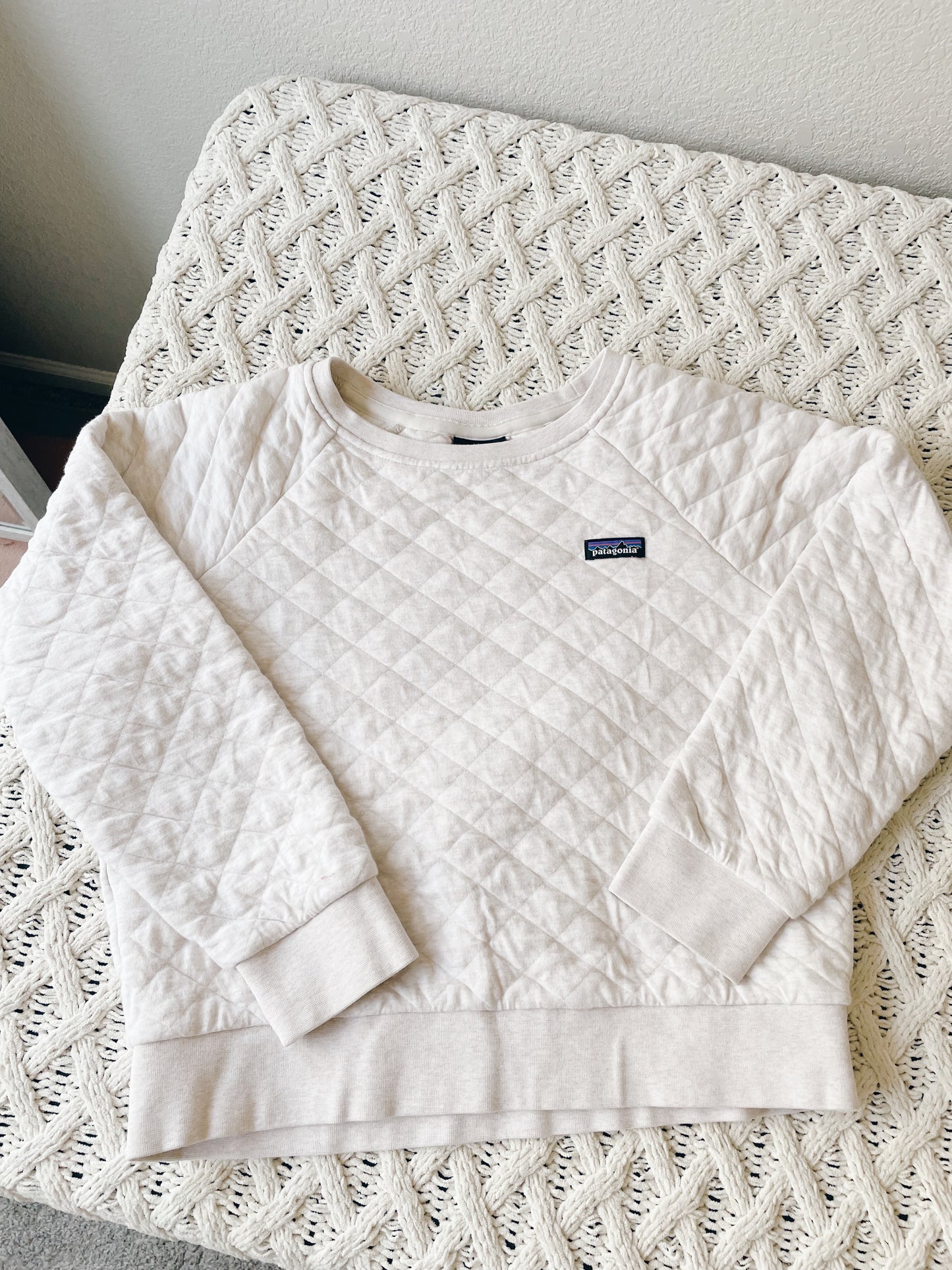 Patagonia Quilted Cropped Crew (Women's S)