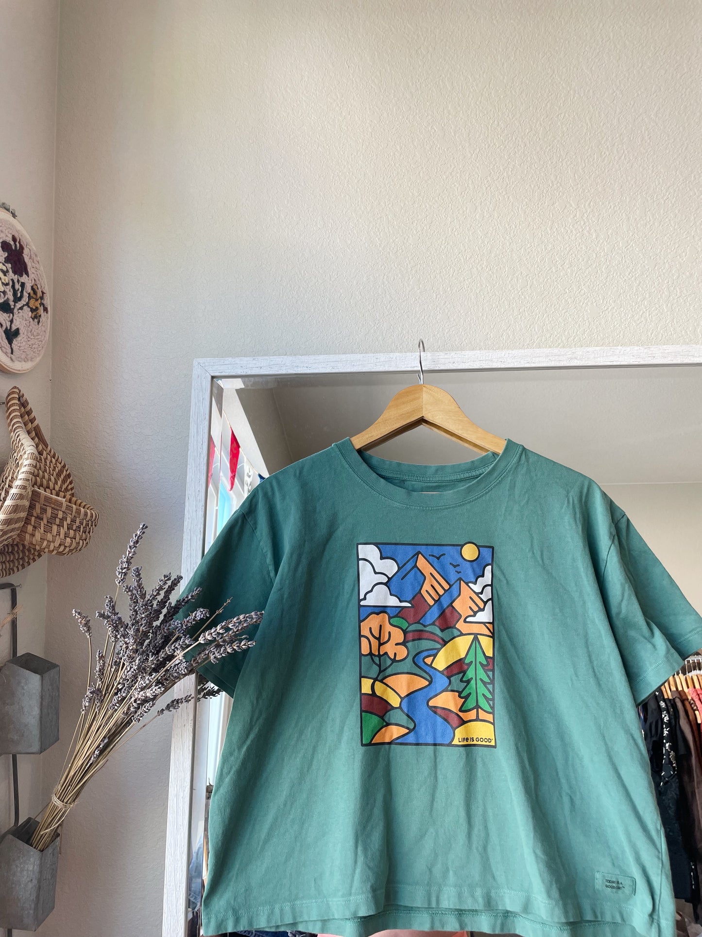 Life is Good Tee (L)