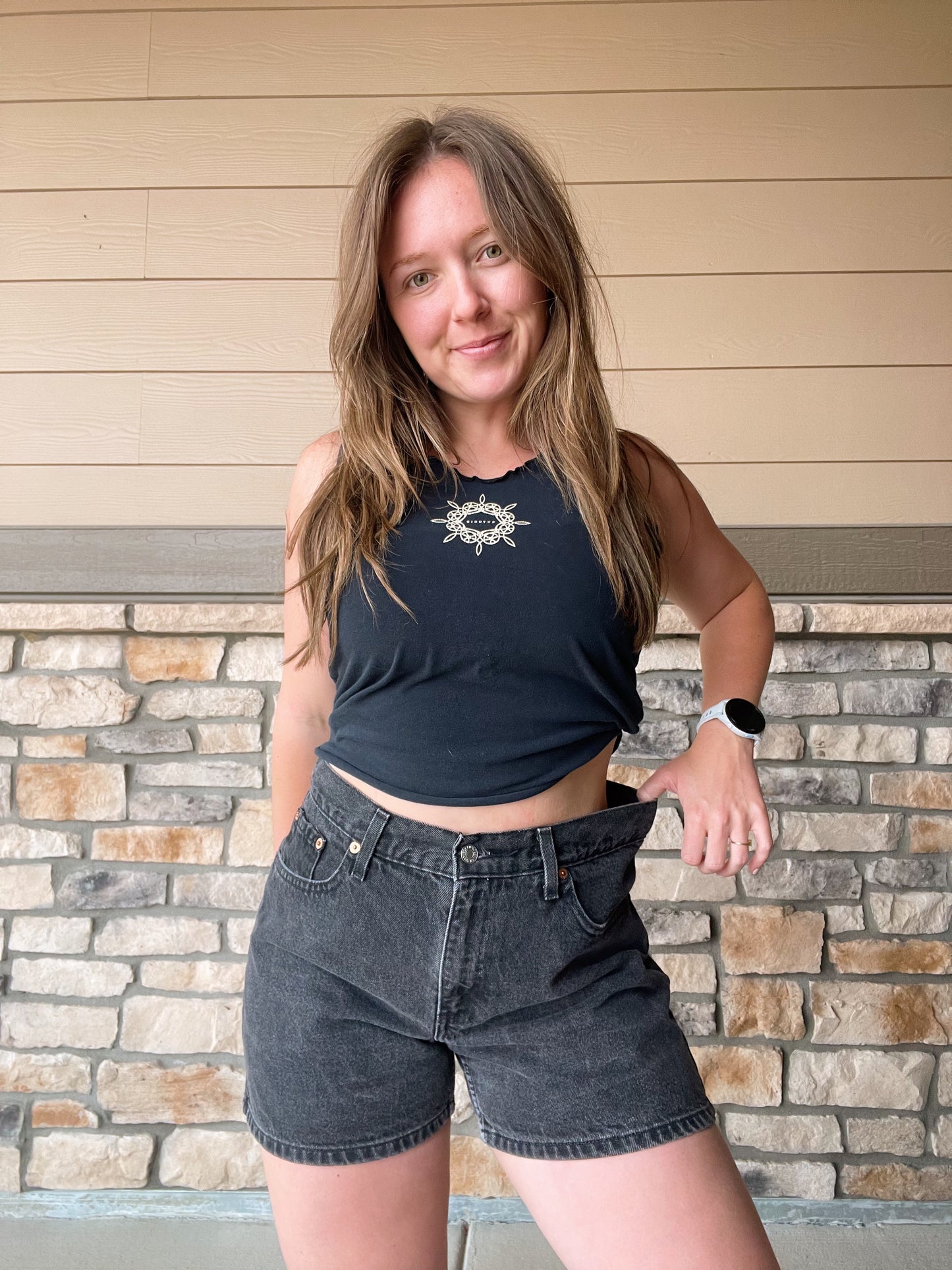 Vintage Levi's 1999 Black Denim Shorts (31)