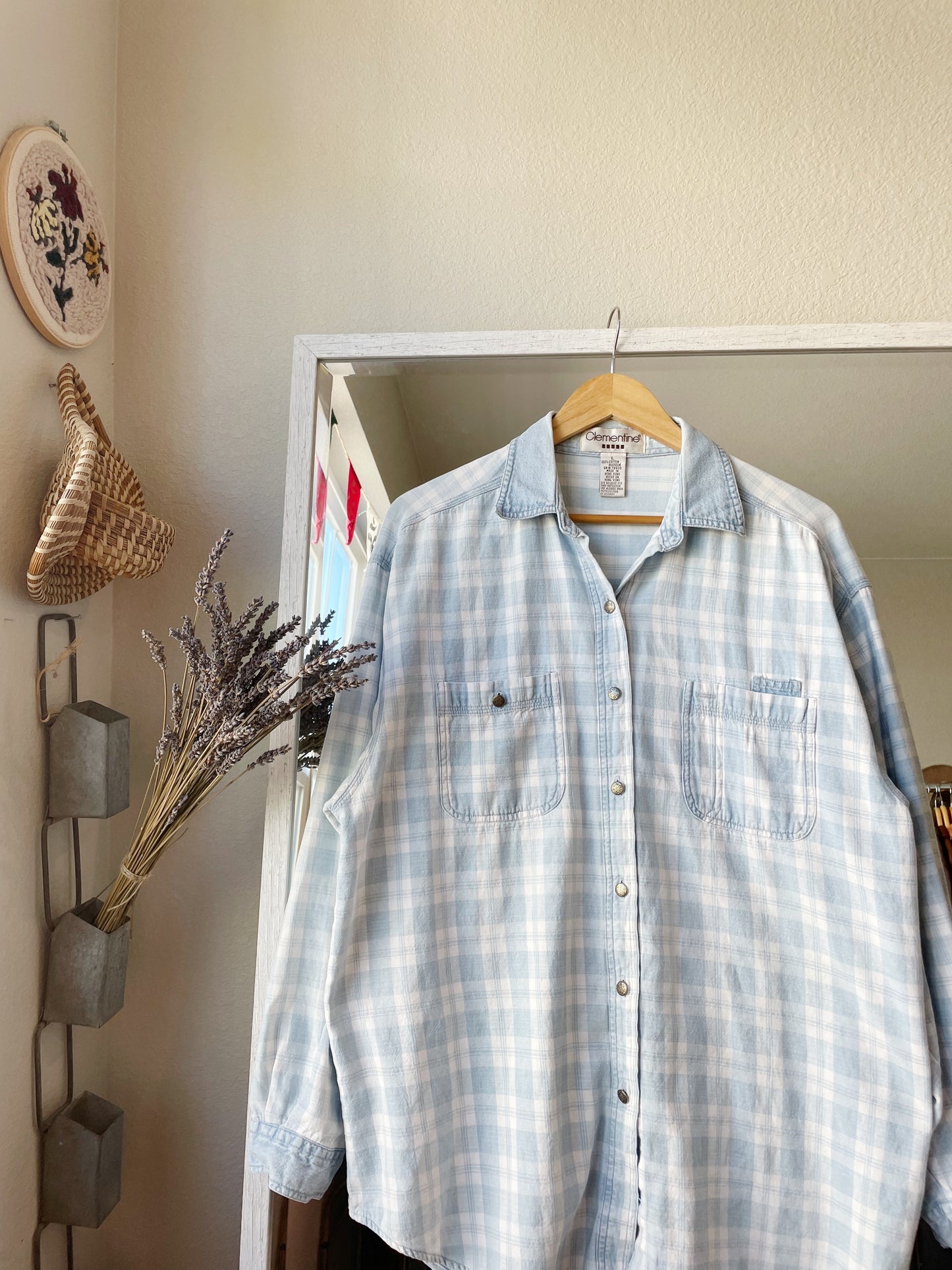 Vintage Plaid Button Down (L)