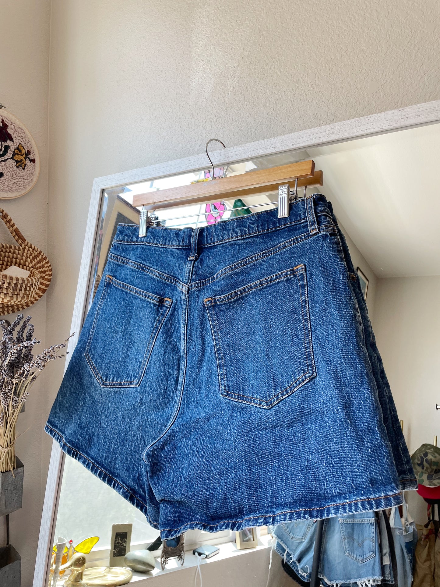 A&F Denim Shorts (33)