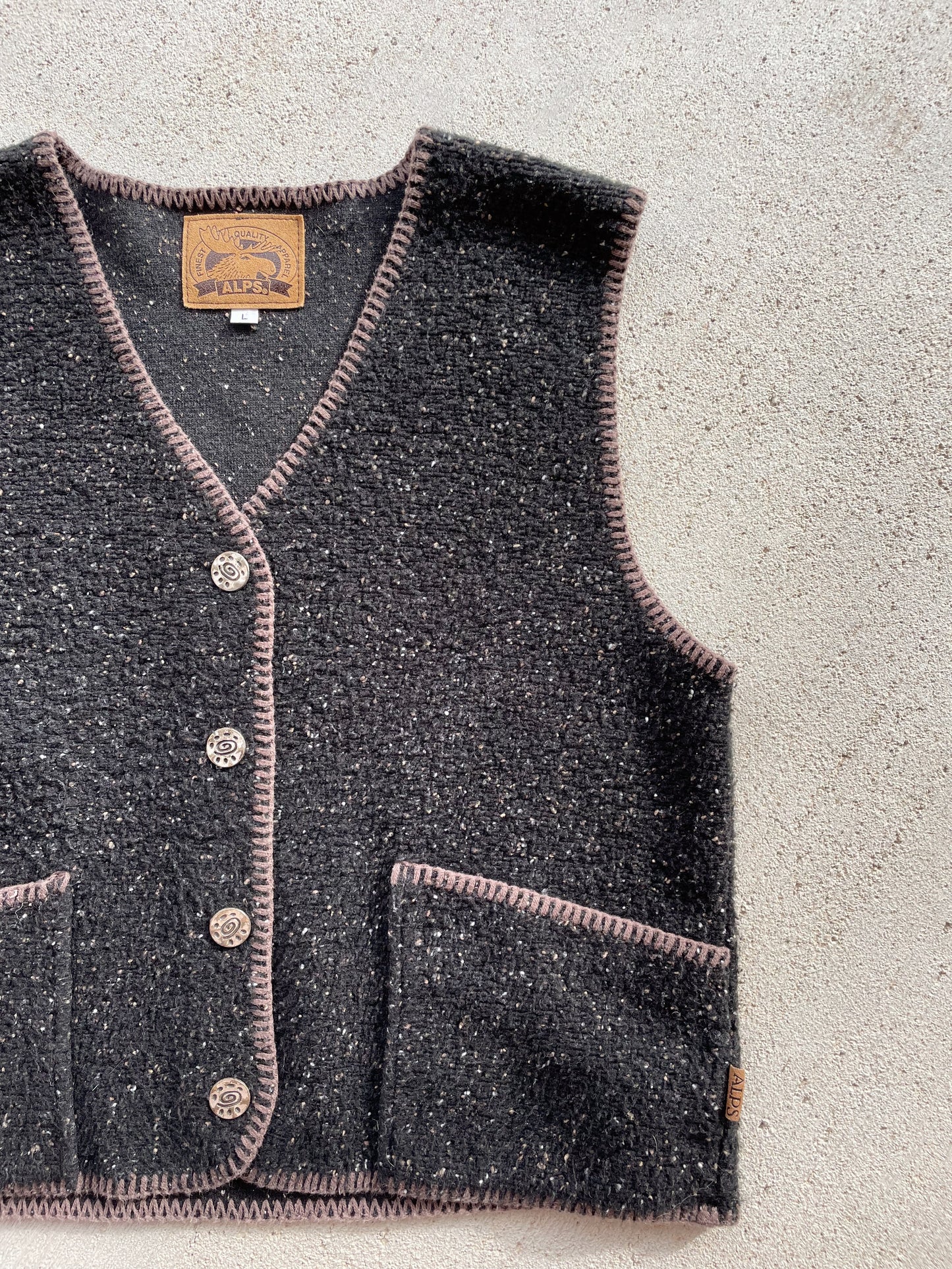 Vintage Alps Black Fleece Vest (M)