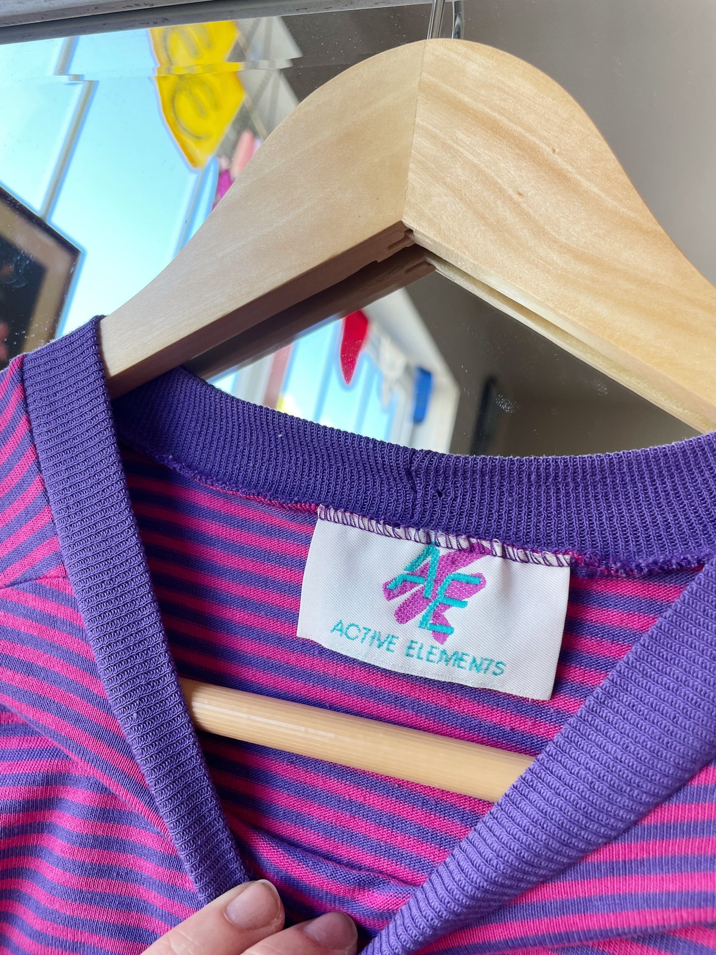 Vintage 'Earth Crew' Striped Tee (M)