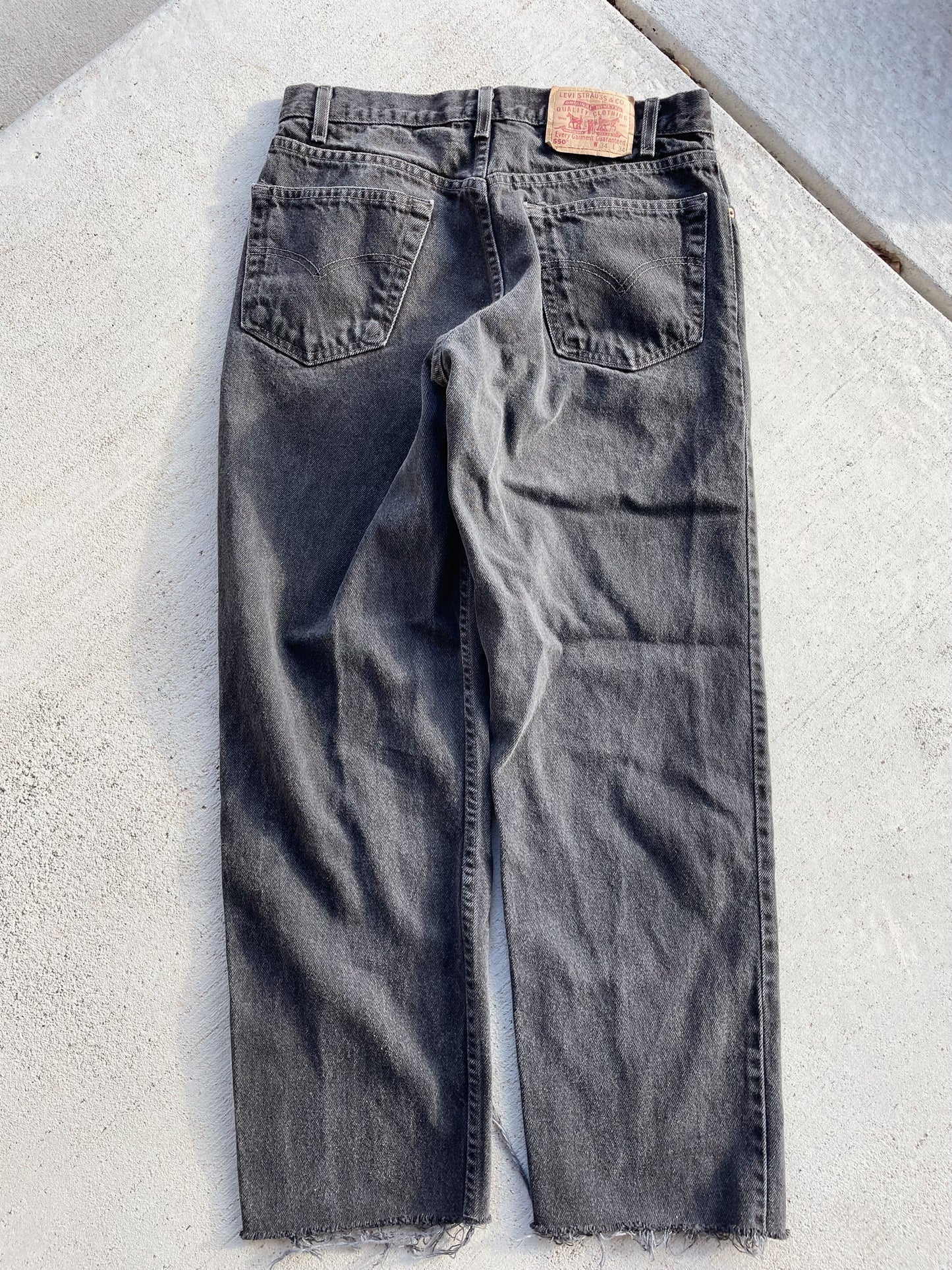 Vintage 2000's 550 Levi's Black Jeans (31)