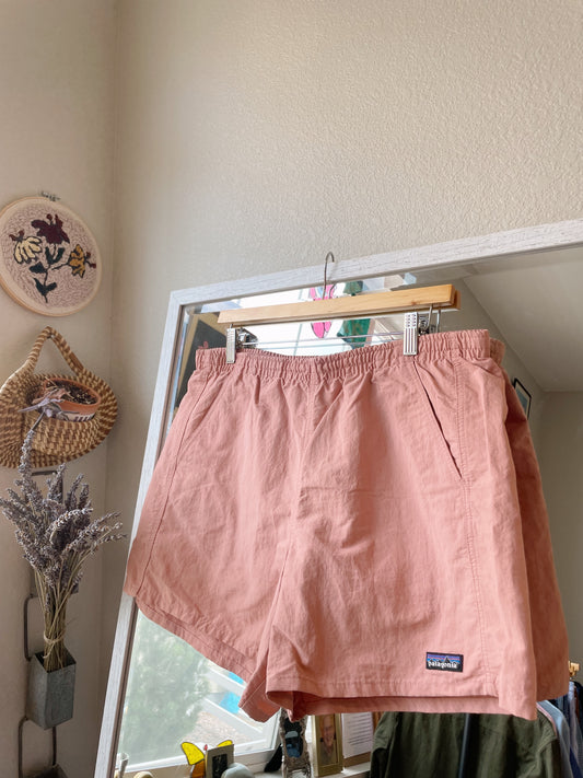 Patagonia Baggies Pink Shorts (L)