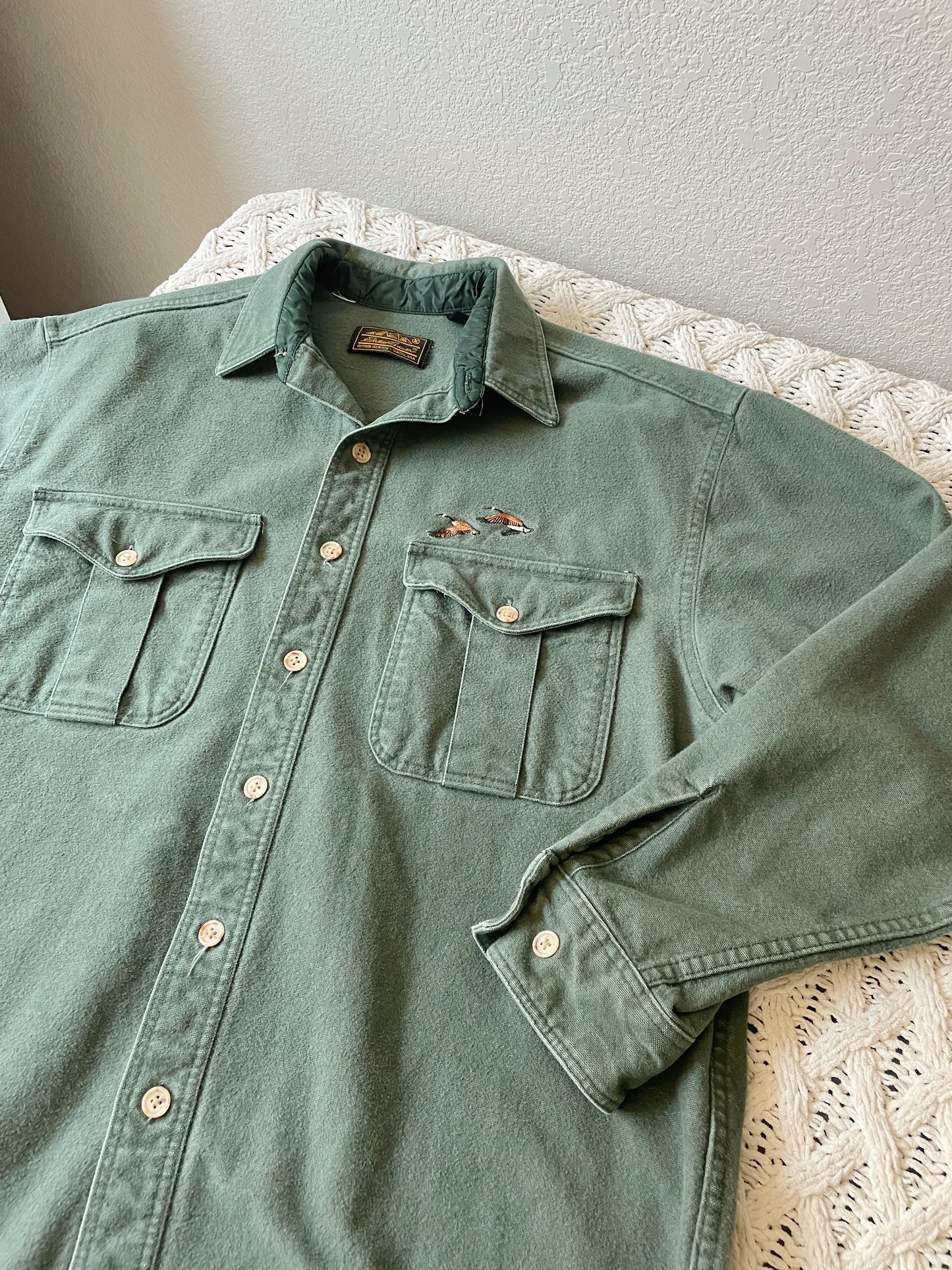 Vintage Eddie Bauer Ducks Button Down (L/XL)