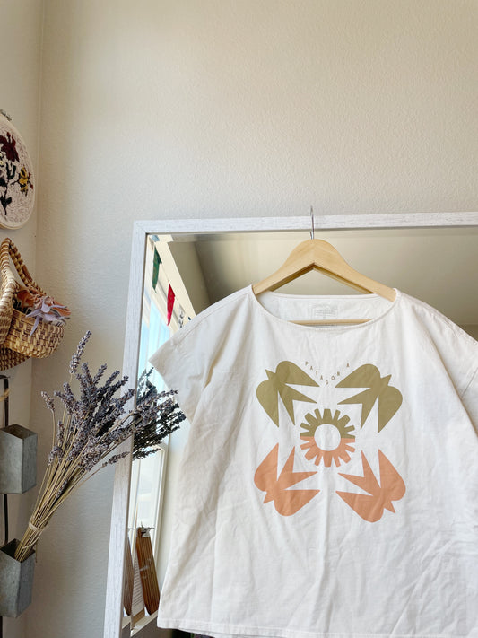 Patagonia Sunfirst Organic Tee - NEW (Women's S)