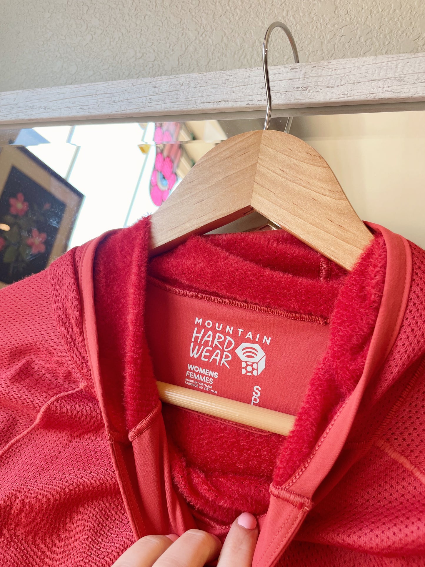 Mountain Hardwear Ultralight Hoodie (Women's S)