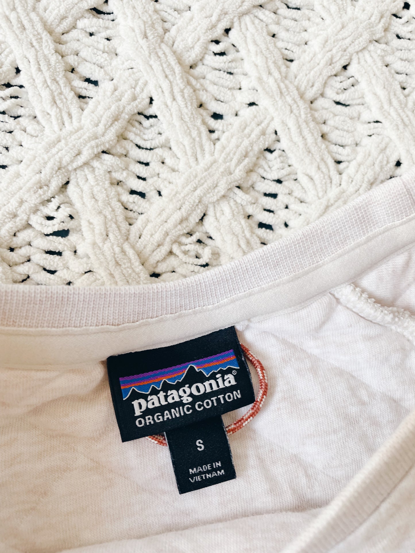 Patagonia Quilted Cropped Crew (Women's S)