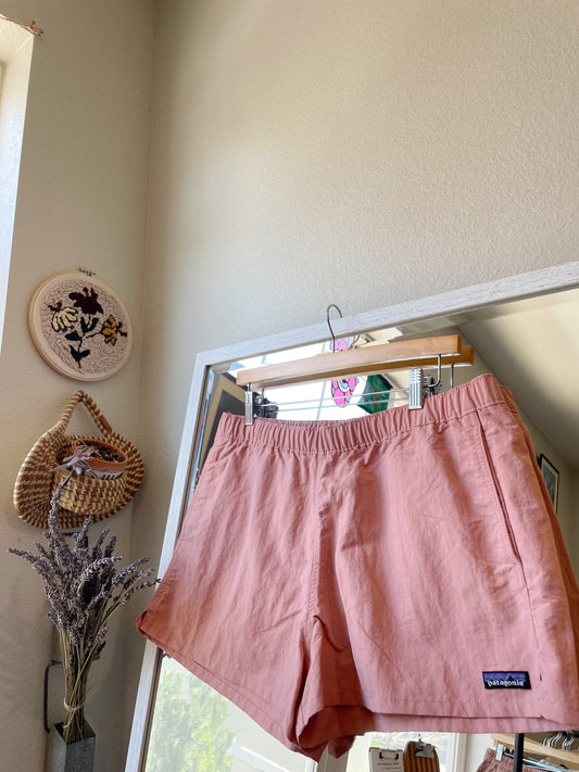 Patagonia Baggies Pink Shorts (L)