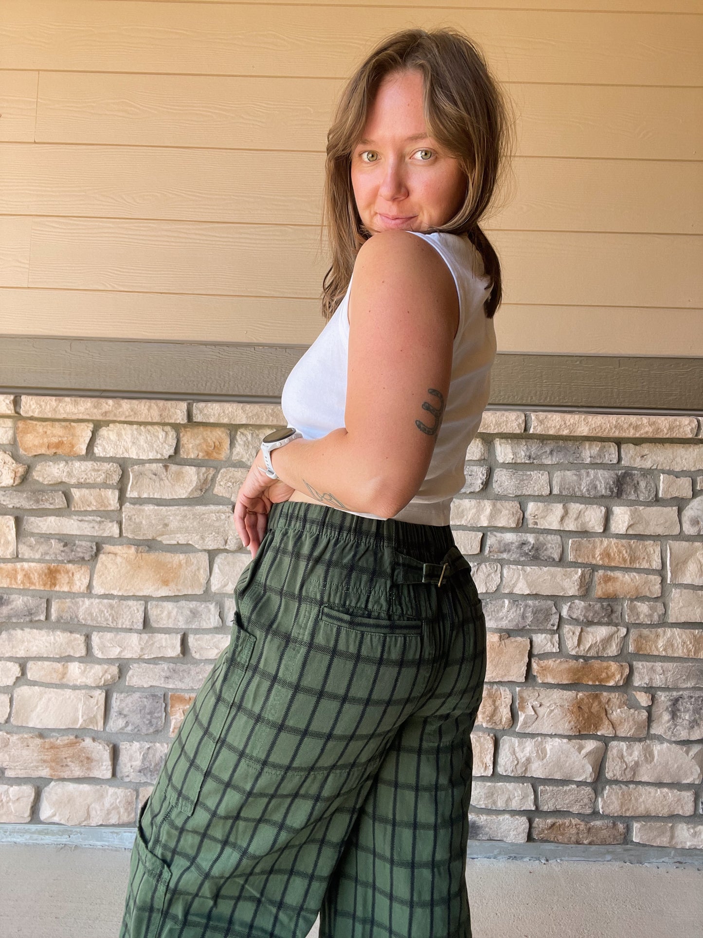 BDG Charlie Wide Leg Pants - NEW (M)