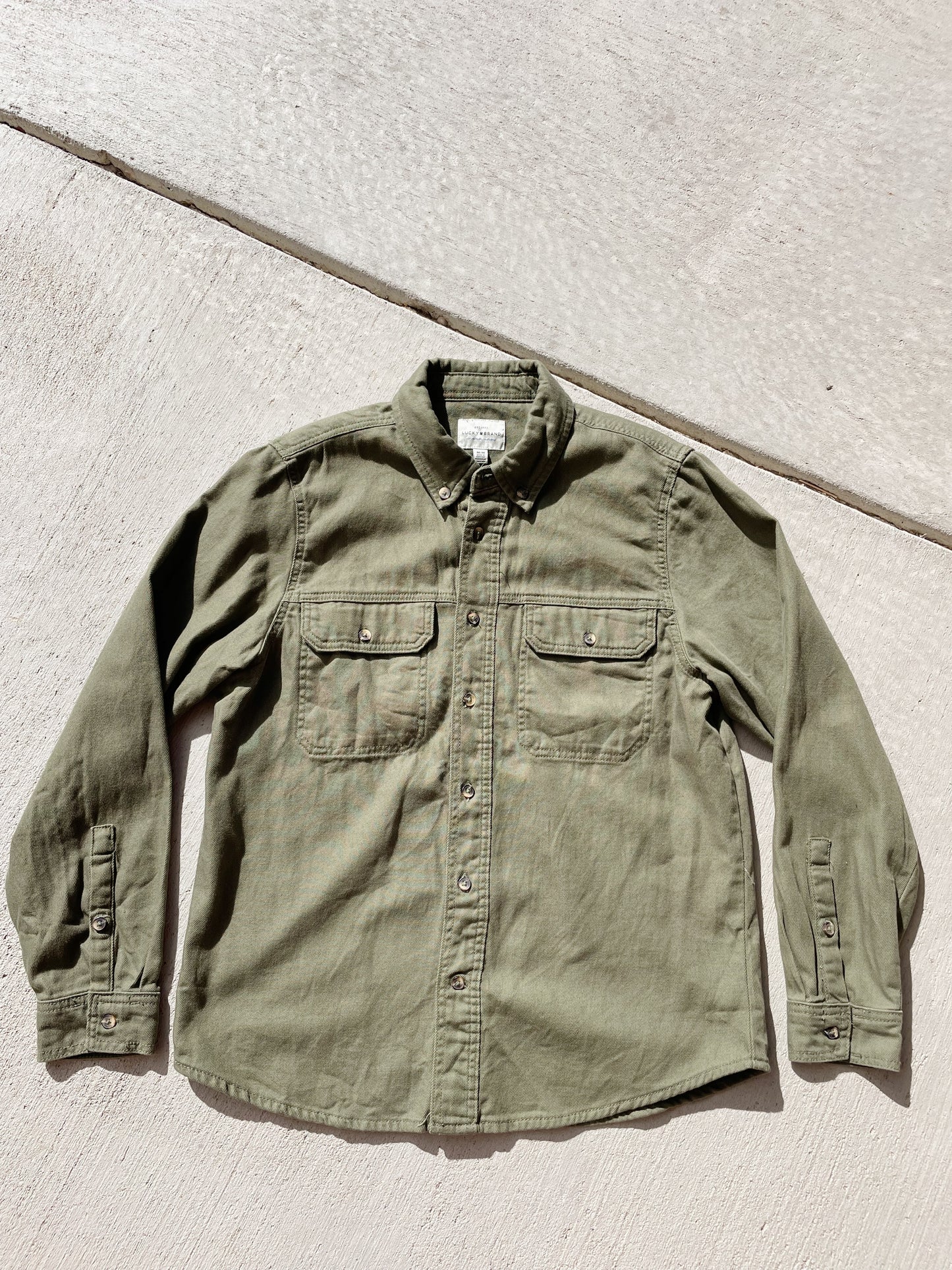 Lucky Brand Green Button Down (Men’s M)