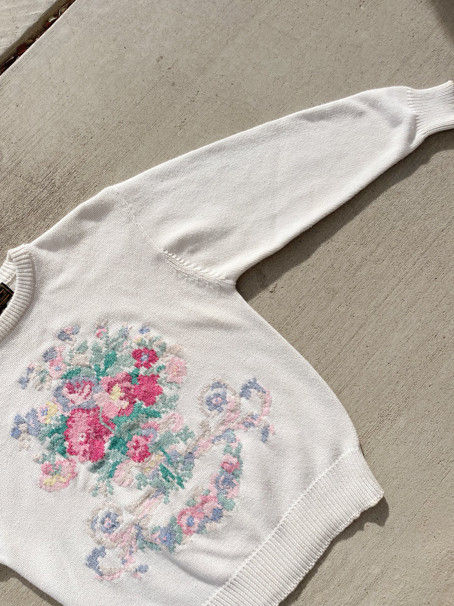Vintage 1989 Eddie Bauer Flower Sweater (S)