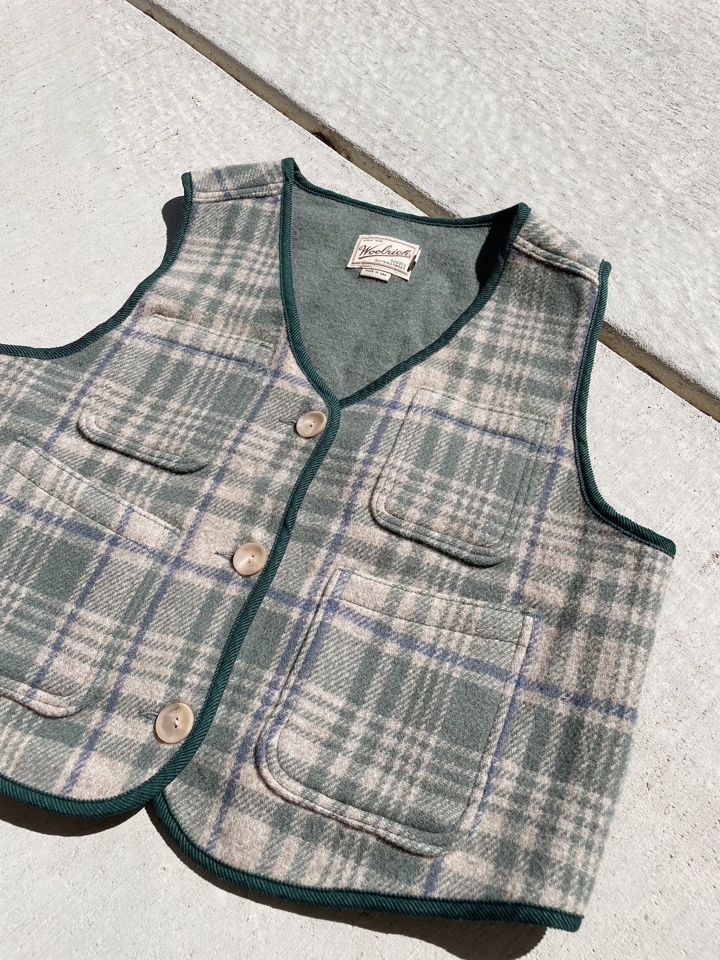 Vintage Woolrich Plaid Vest (M/L)