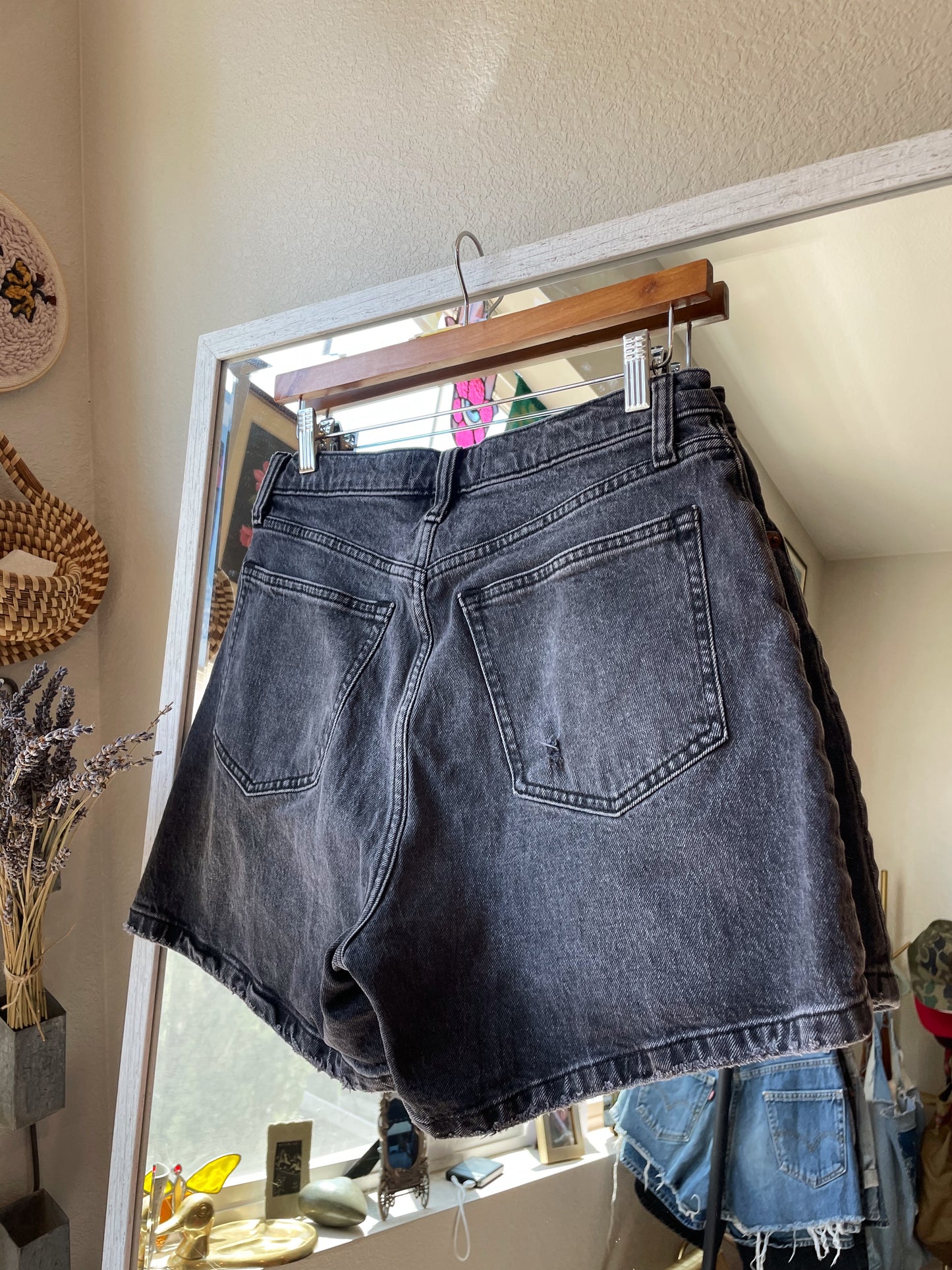 A&F Black Denim Shorts (28)